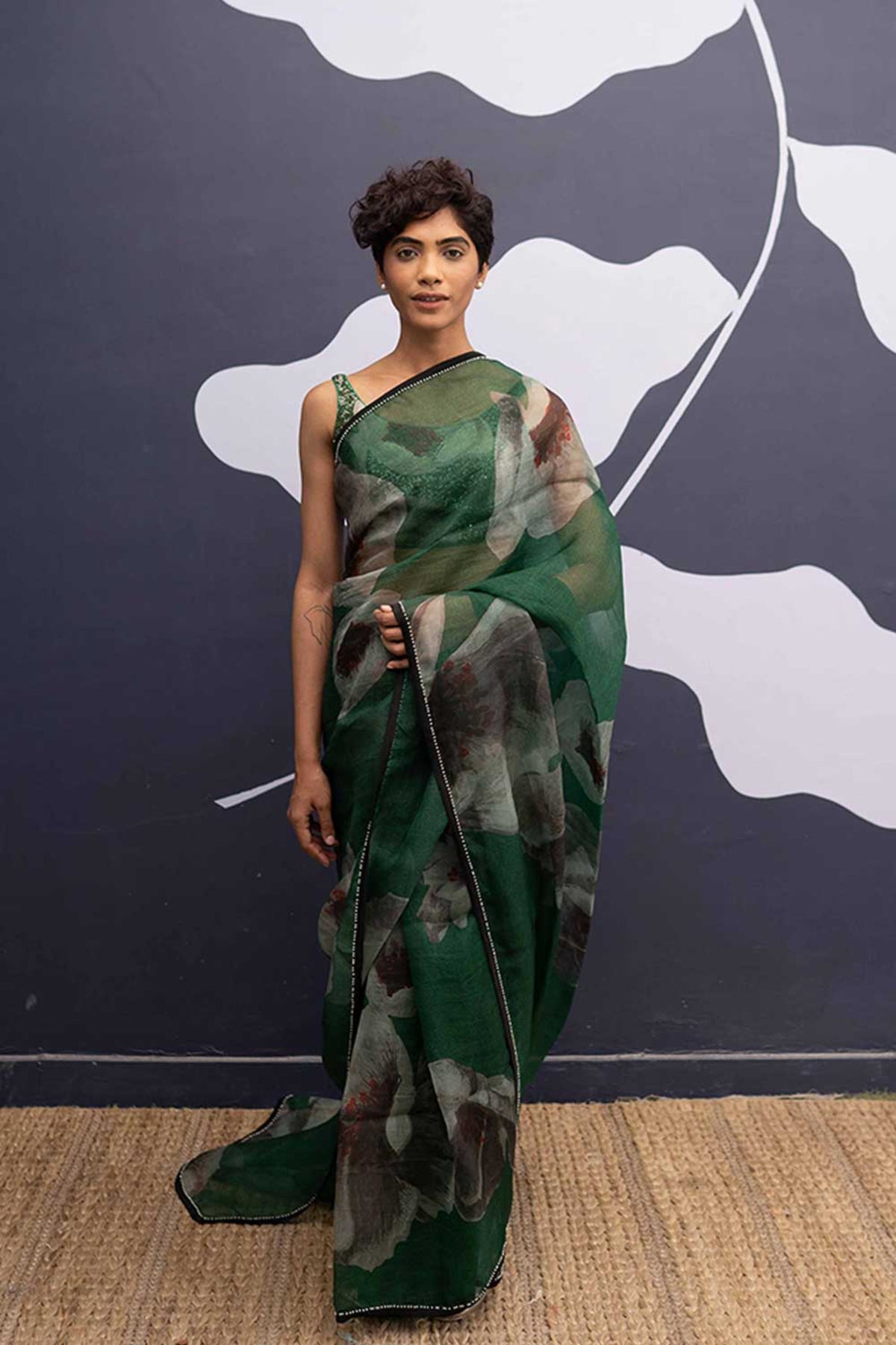White poppies saree