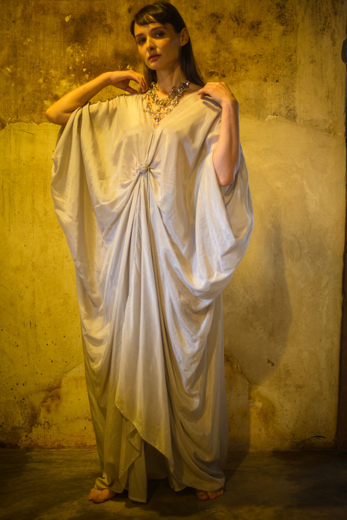 Front knot v neck tunic