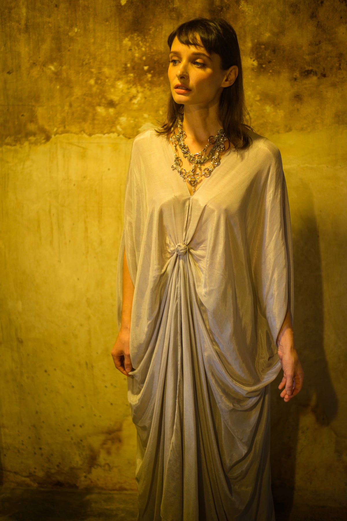 Front knot v neck tunic