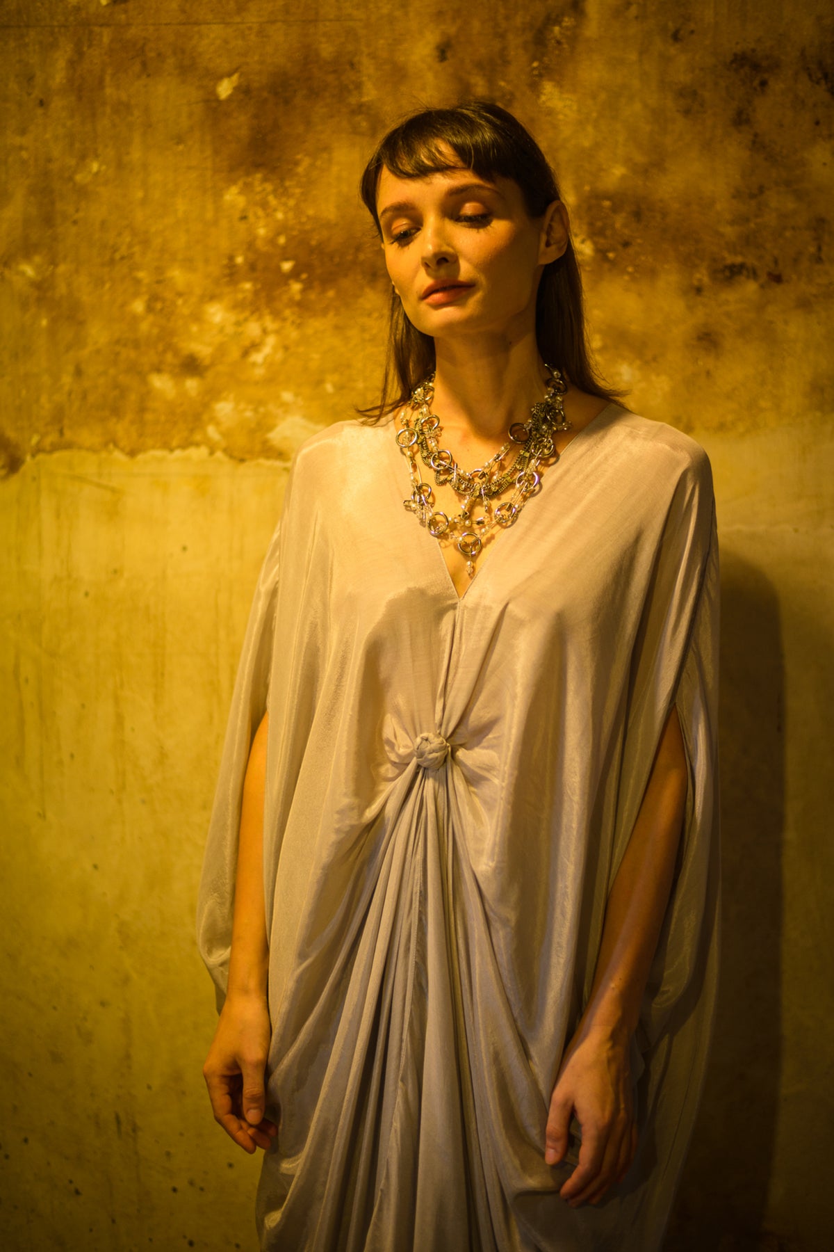 Front knot v neck tunic