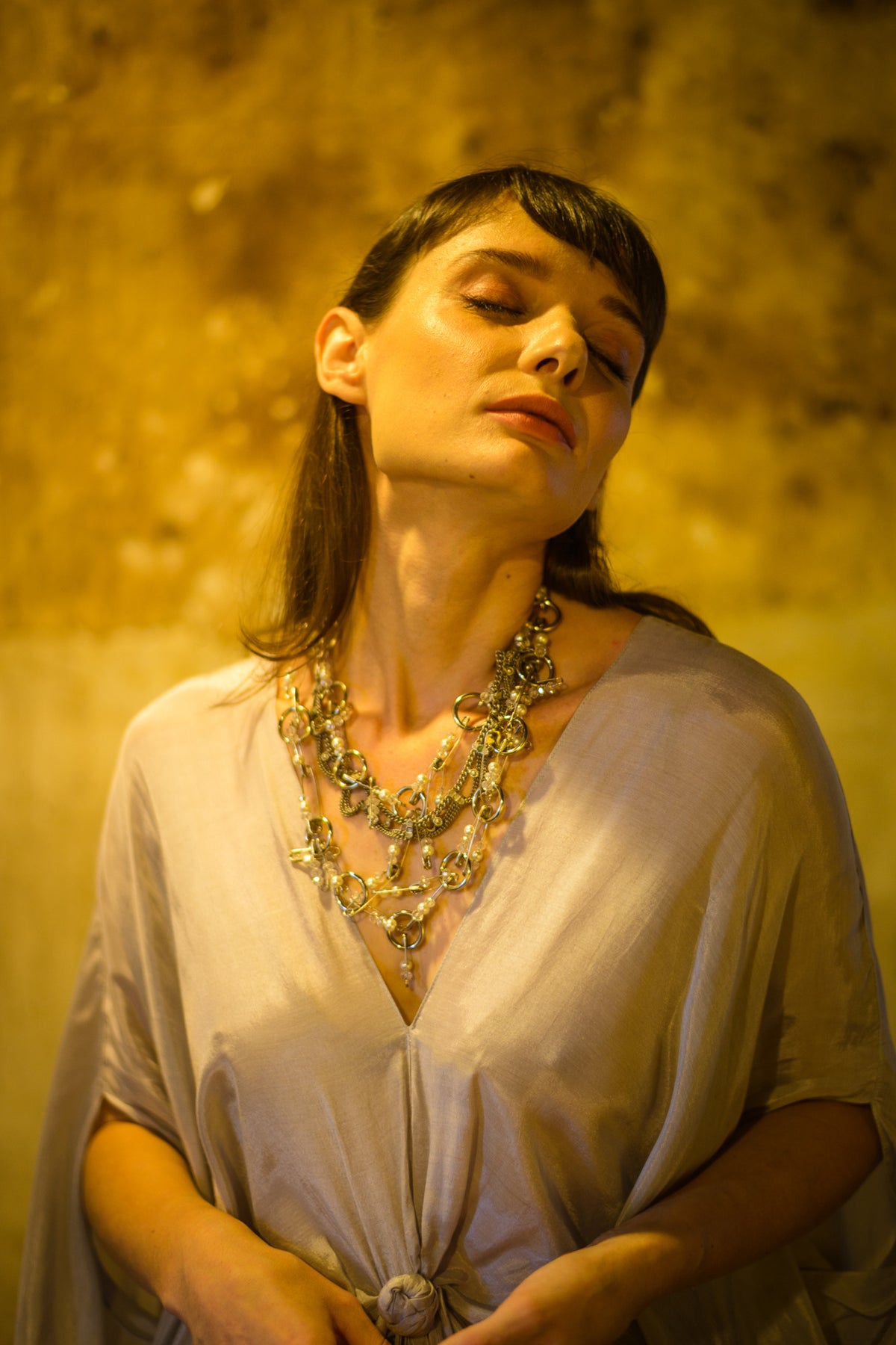 Front knot v neck tunic