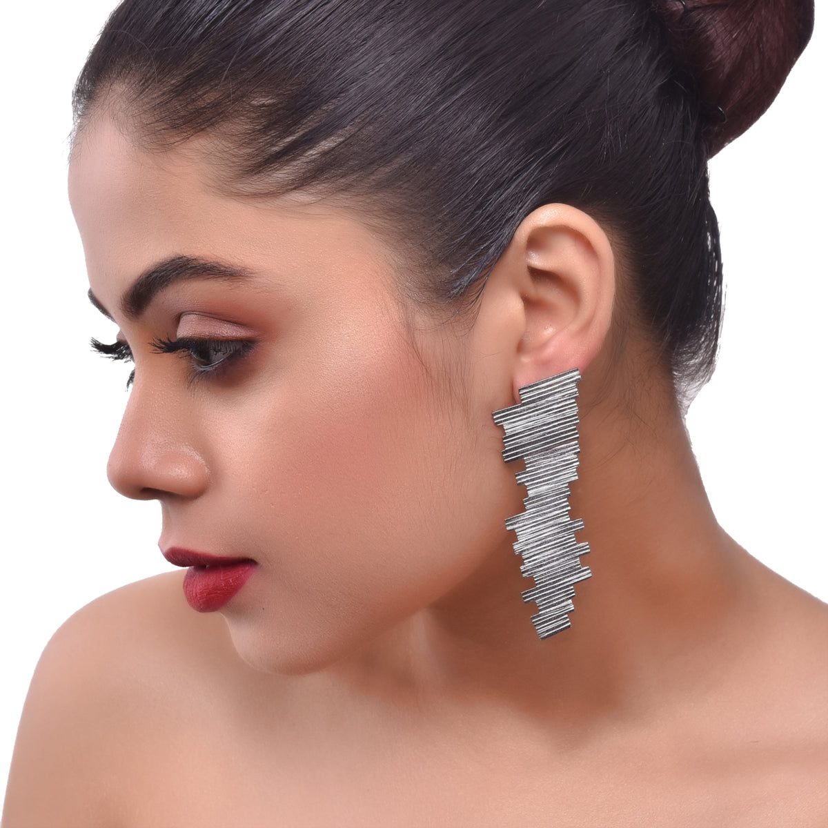 Tale Earring