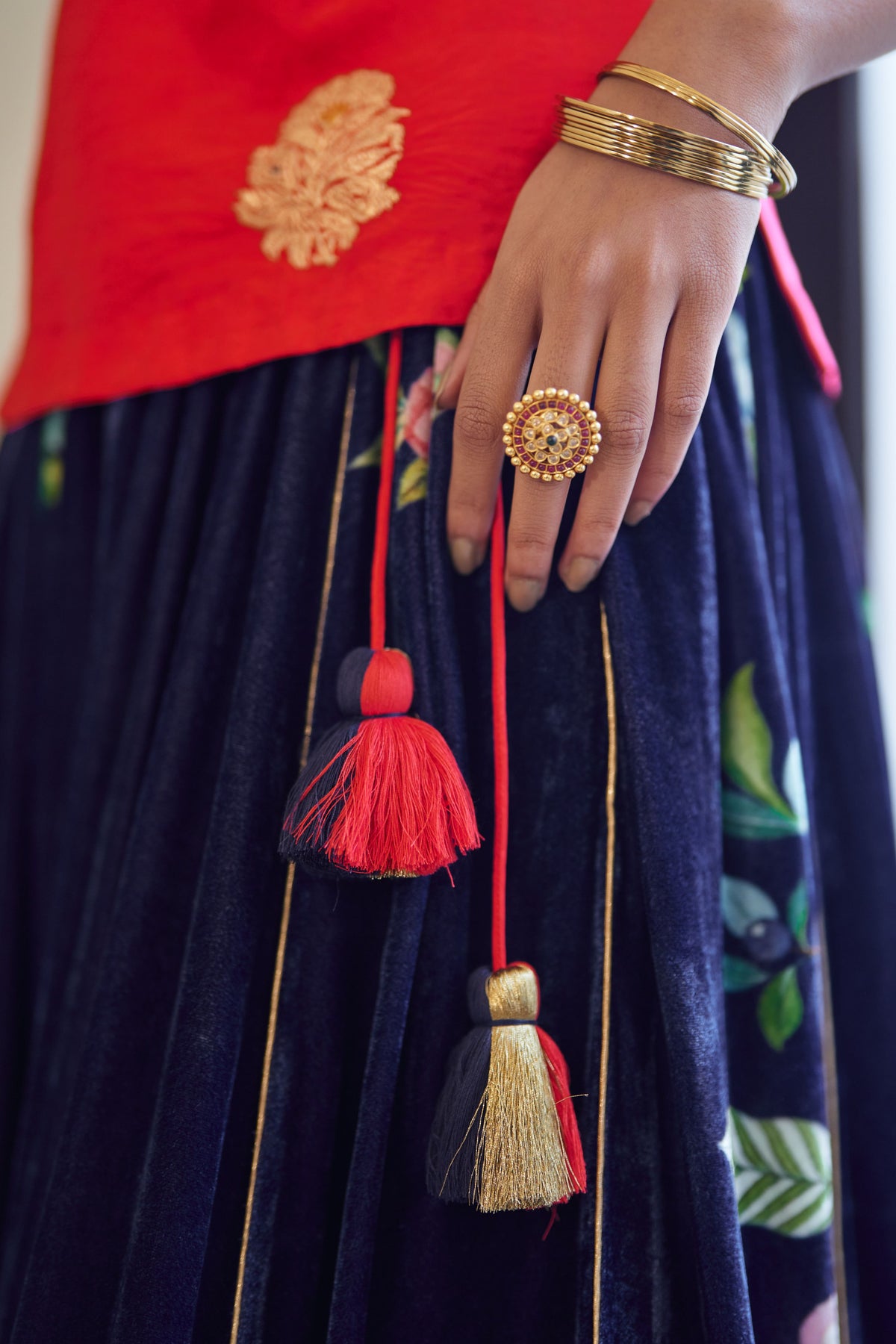 Laal Syahi Makhmal Lehenga Set