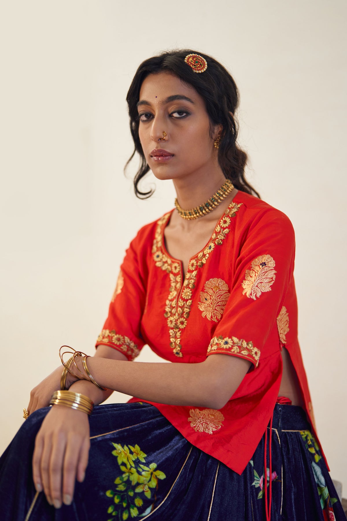 Laal Syahi Makhmal Lehenga Set