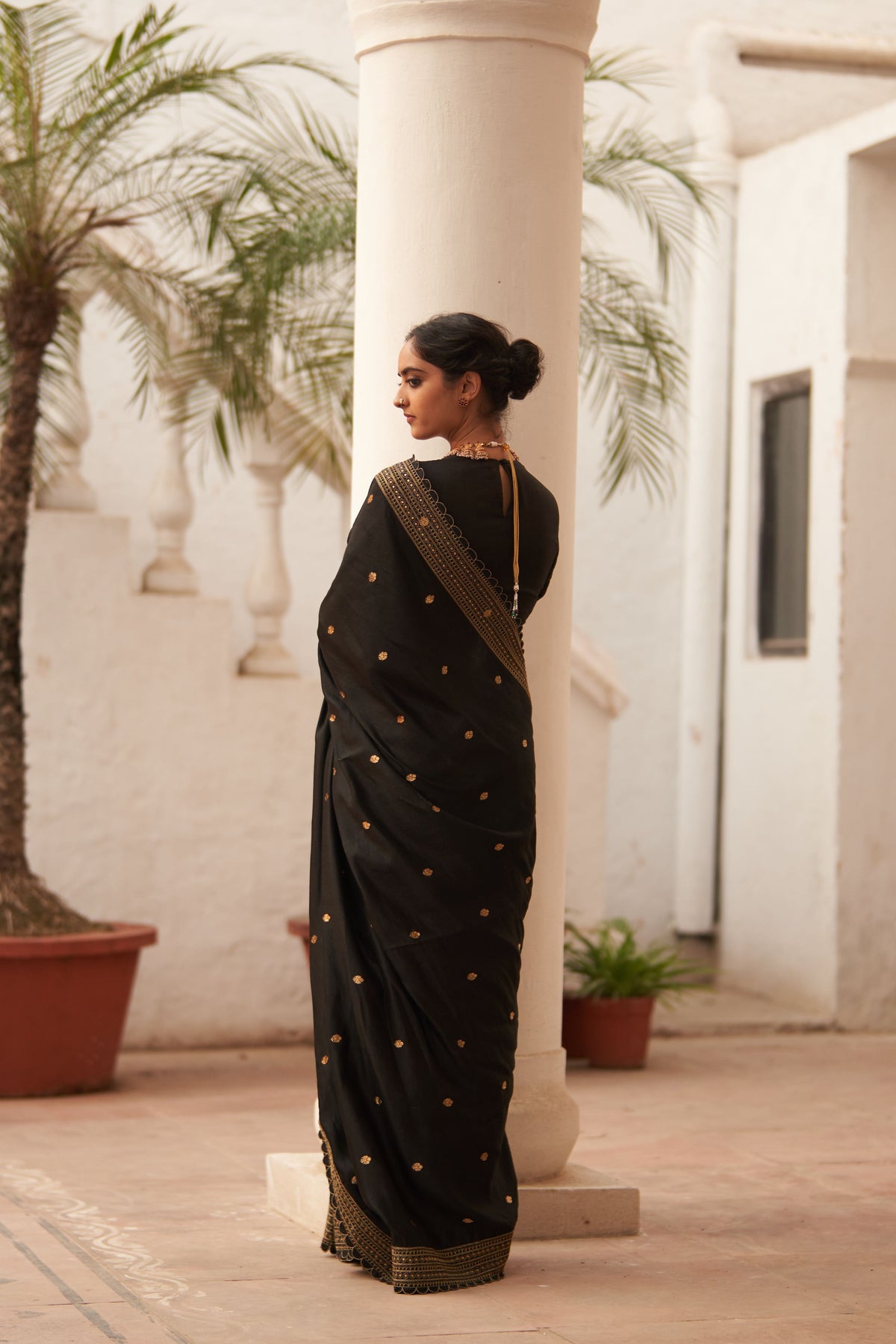 Rani Kairi Saree &amp; Blouse