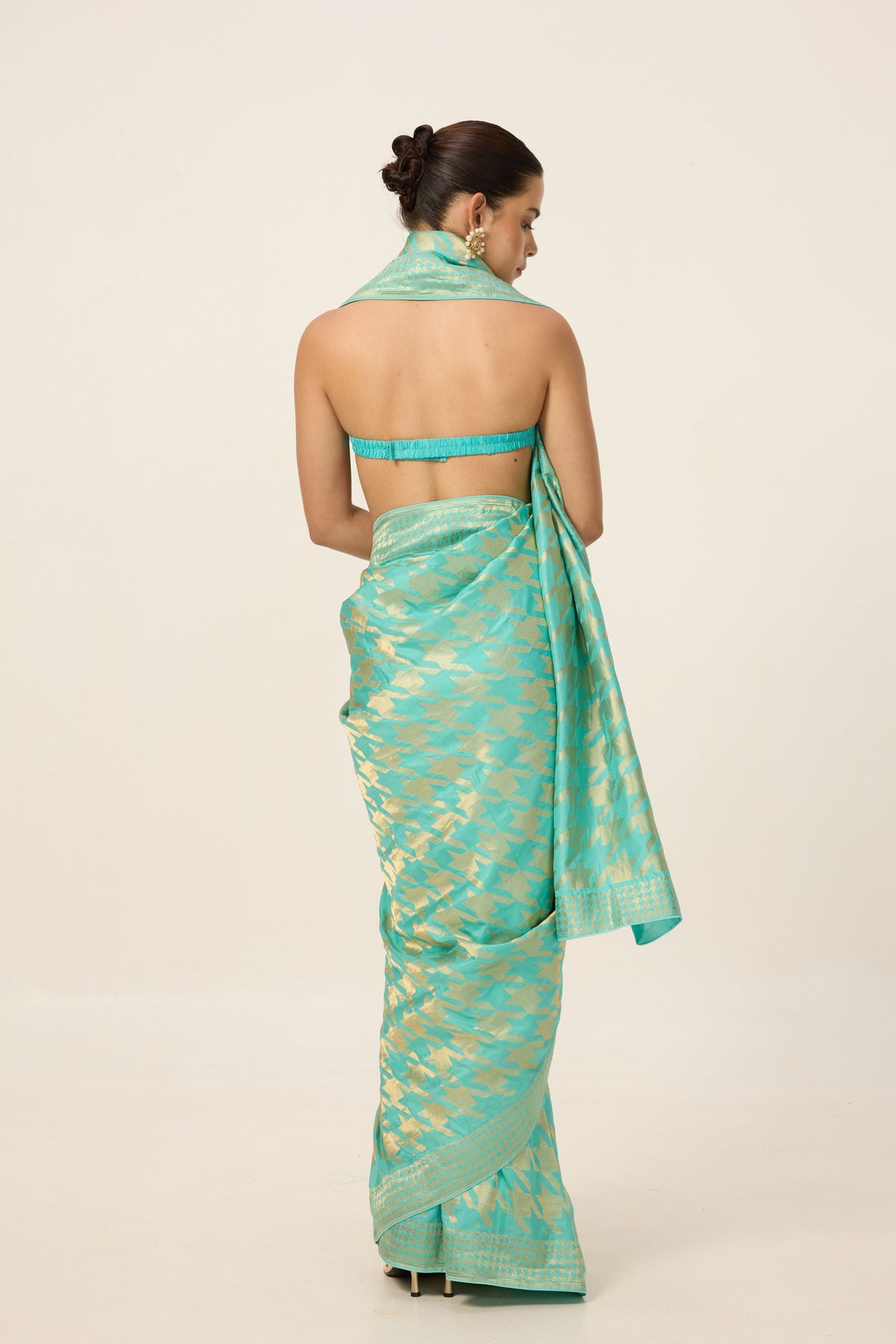 Turquoise Blue Gerum Saree