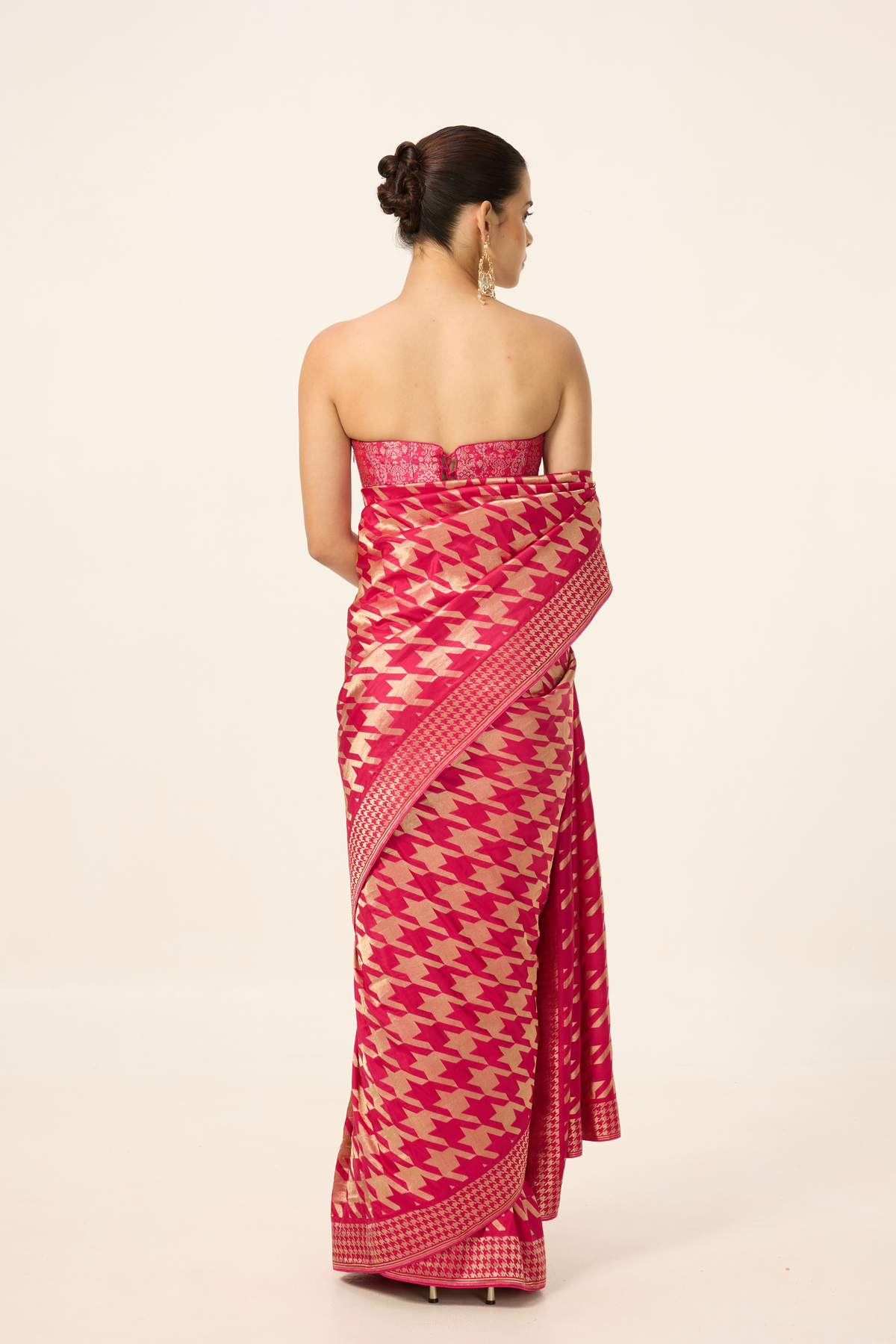 Deep Pink Gerum Saree
