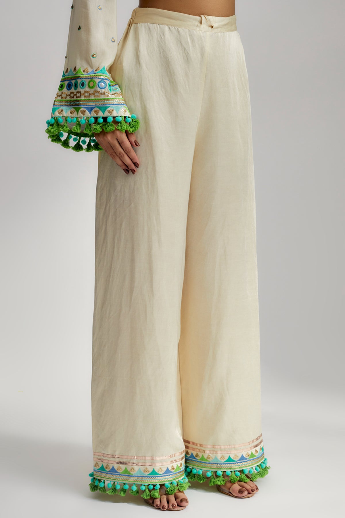 Nishika Long Kurta With Palazo