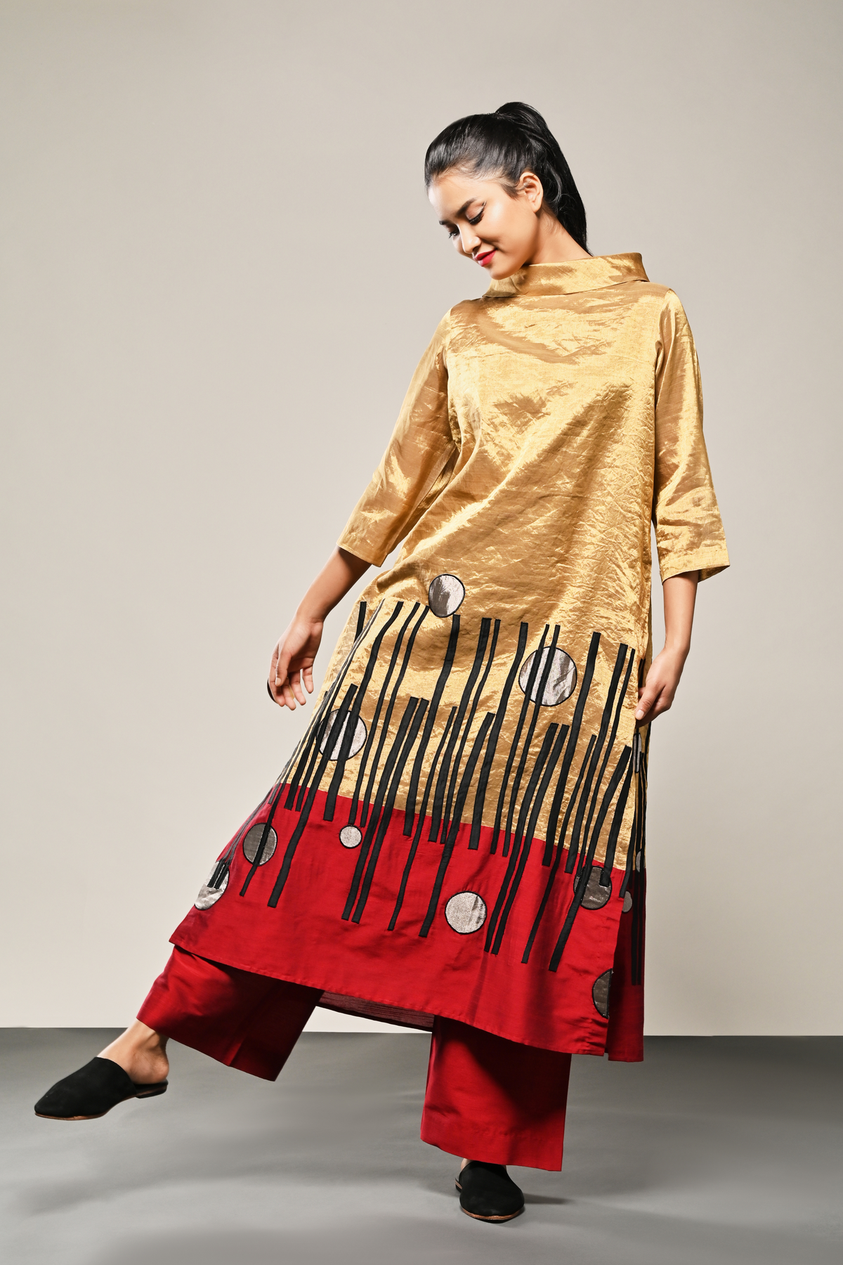 Gold Leaf Tissue Chopsticks Tunic And Pants