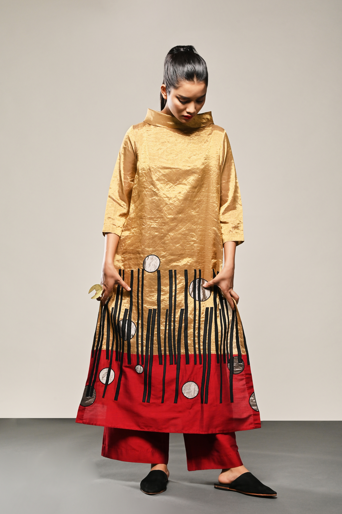 Gold Leaf Tissue Chopsticks Tunic And Pants