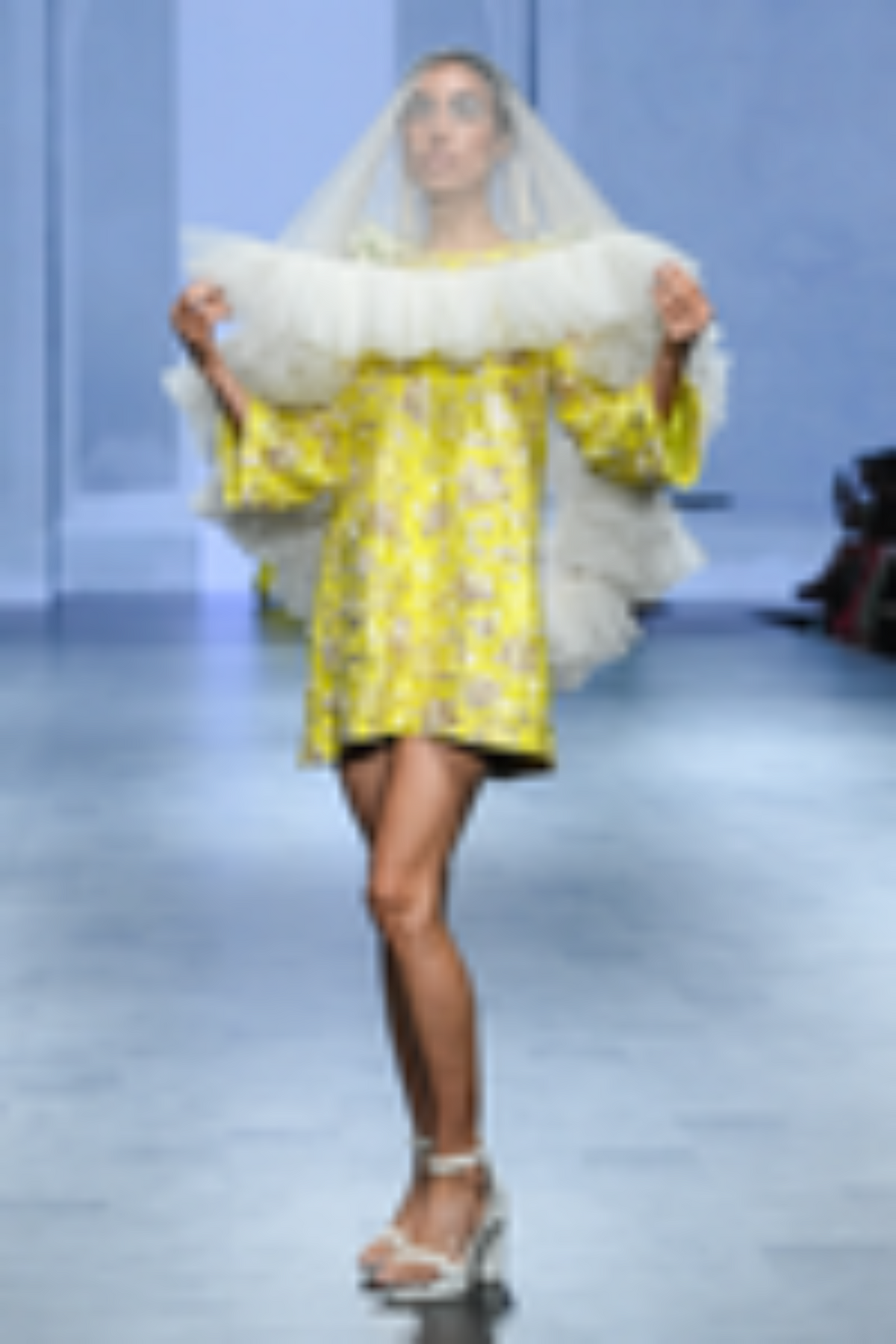 Vintage Floral Printed Short Dress Paired With Veil