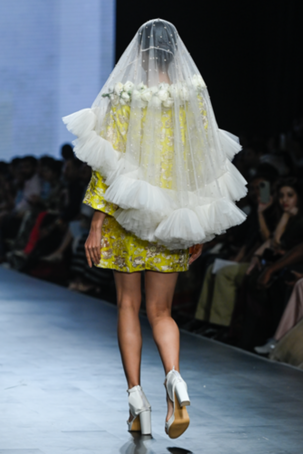 Vintage Floral Printed Short Dress Paired With Veil