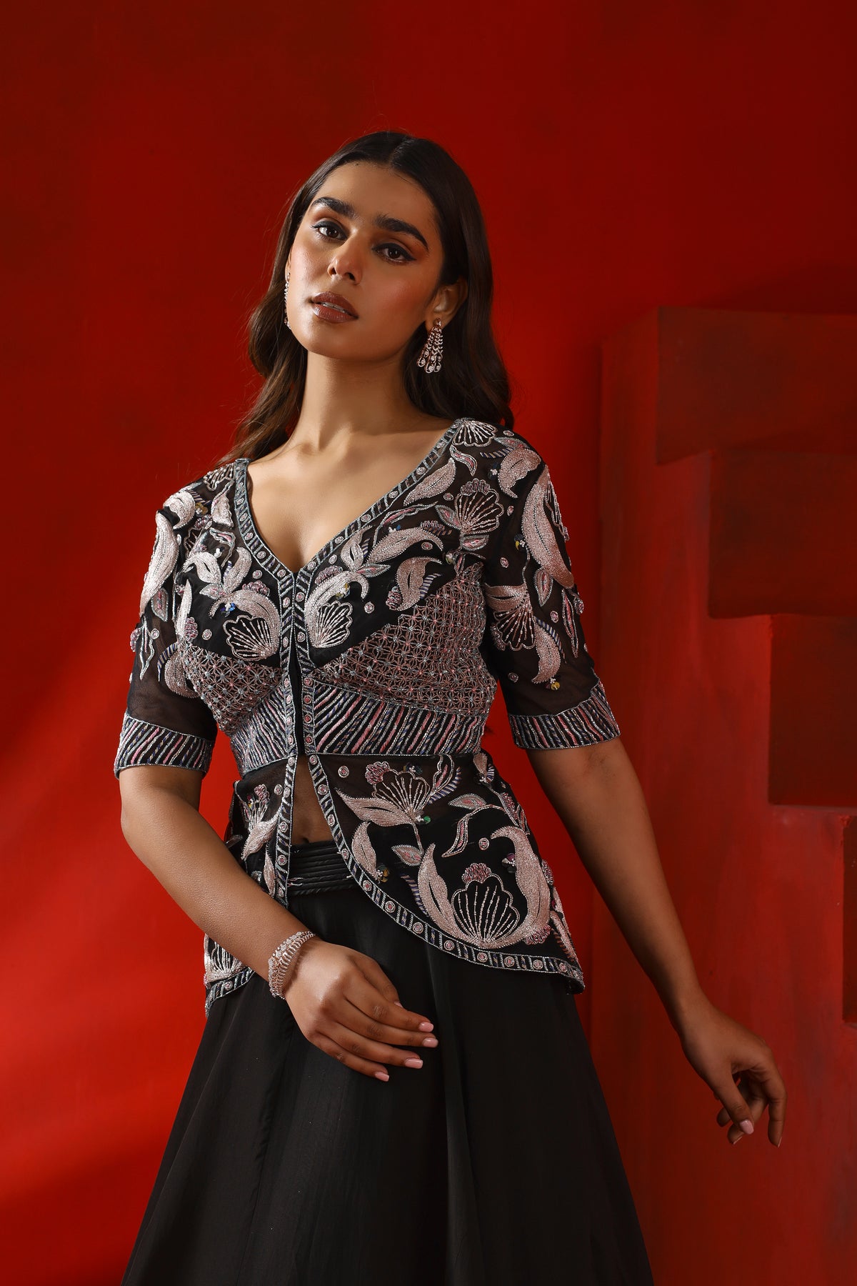 Black magnolia embroidered jacket set