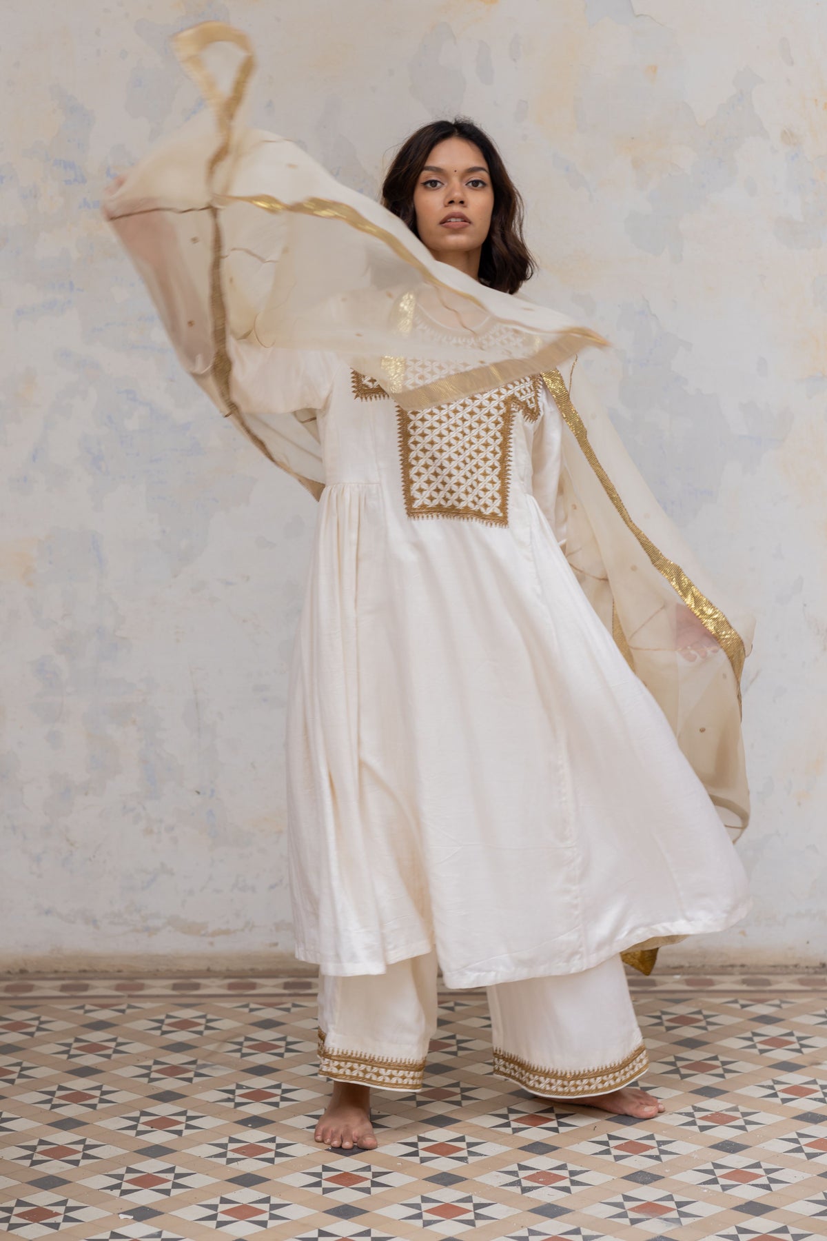 Ivory bahaar abho set