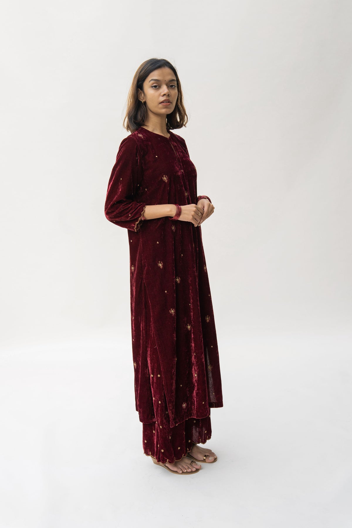 Maroon noorah velvet kurta set