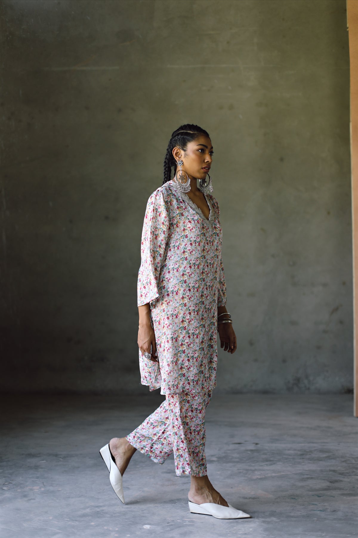 Milano V Emb Kurta  &amp; Pant Co-Ord Set