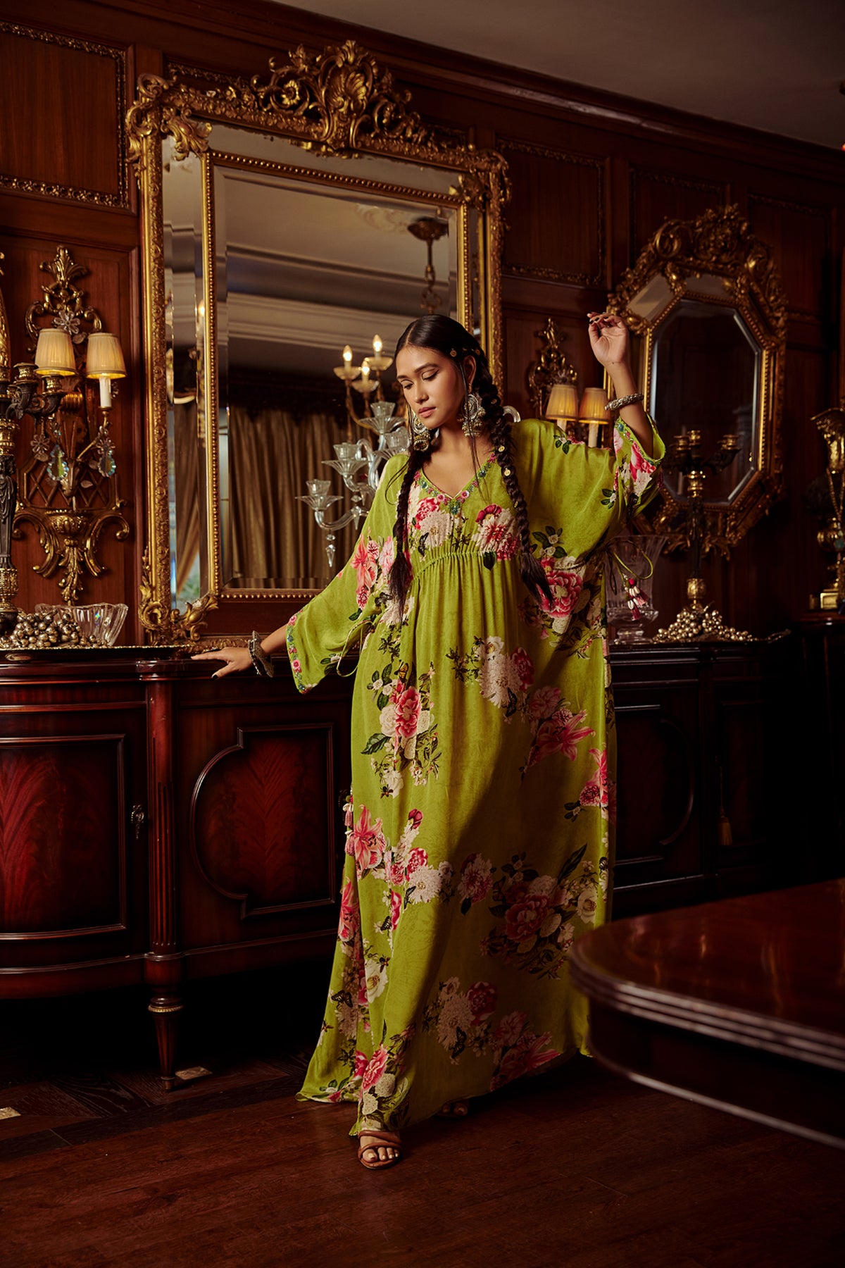 Nazrin kaftan