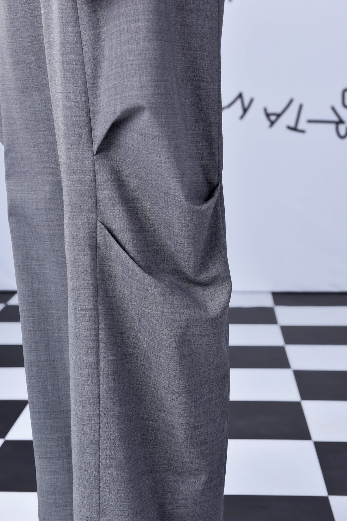 Side Pleat Trousers Pearl Grey