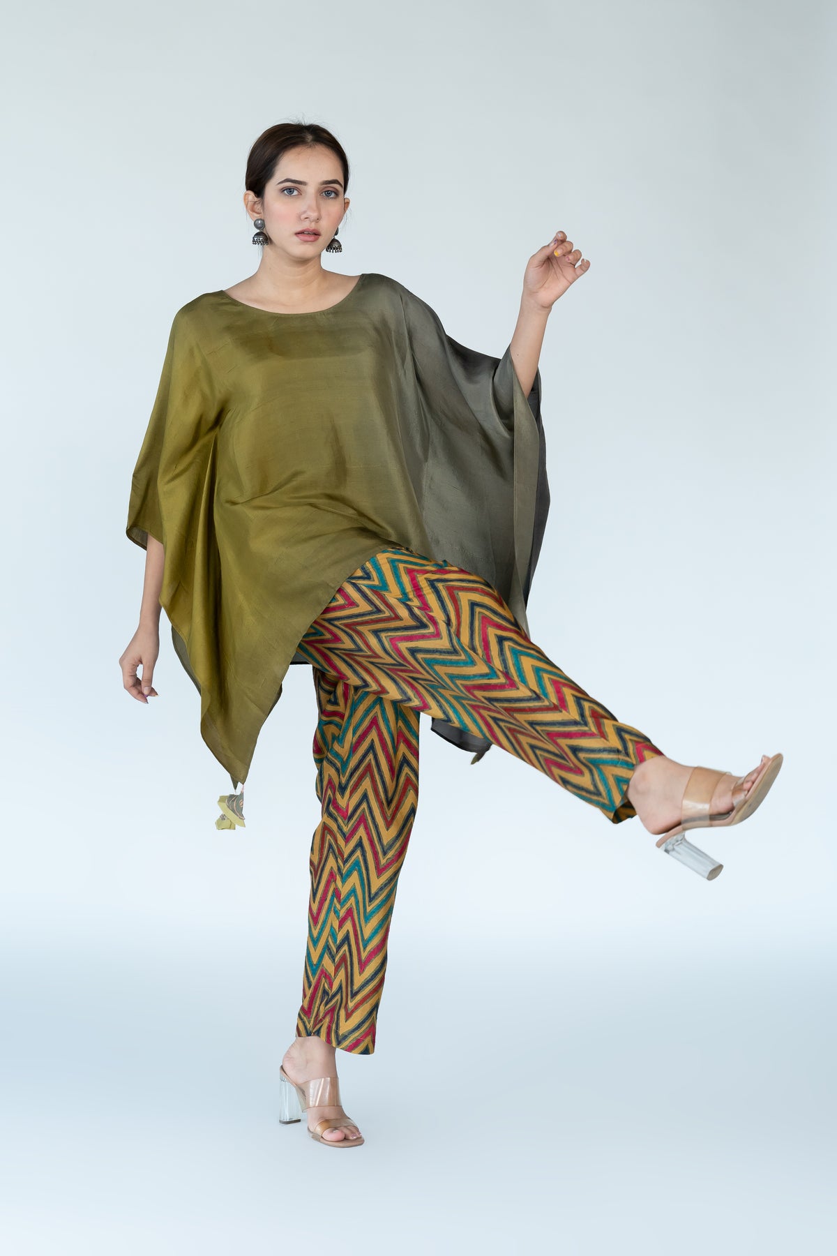 Olive Ombre Kaftan Top with Zigzag Pants (2pc)