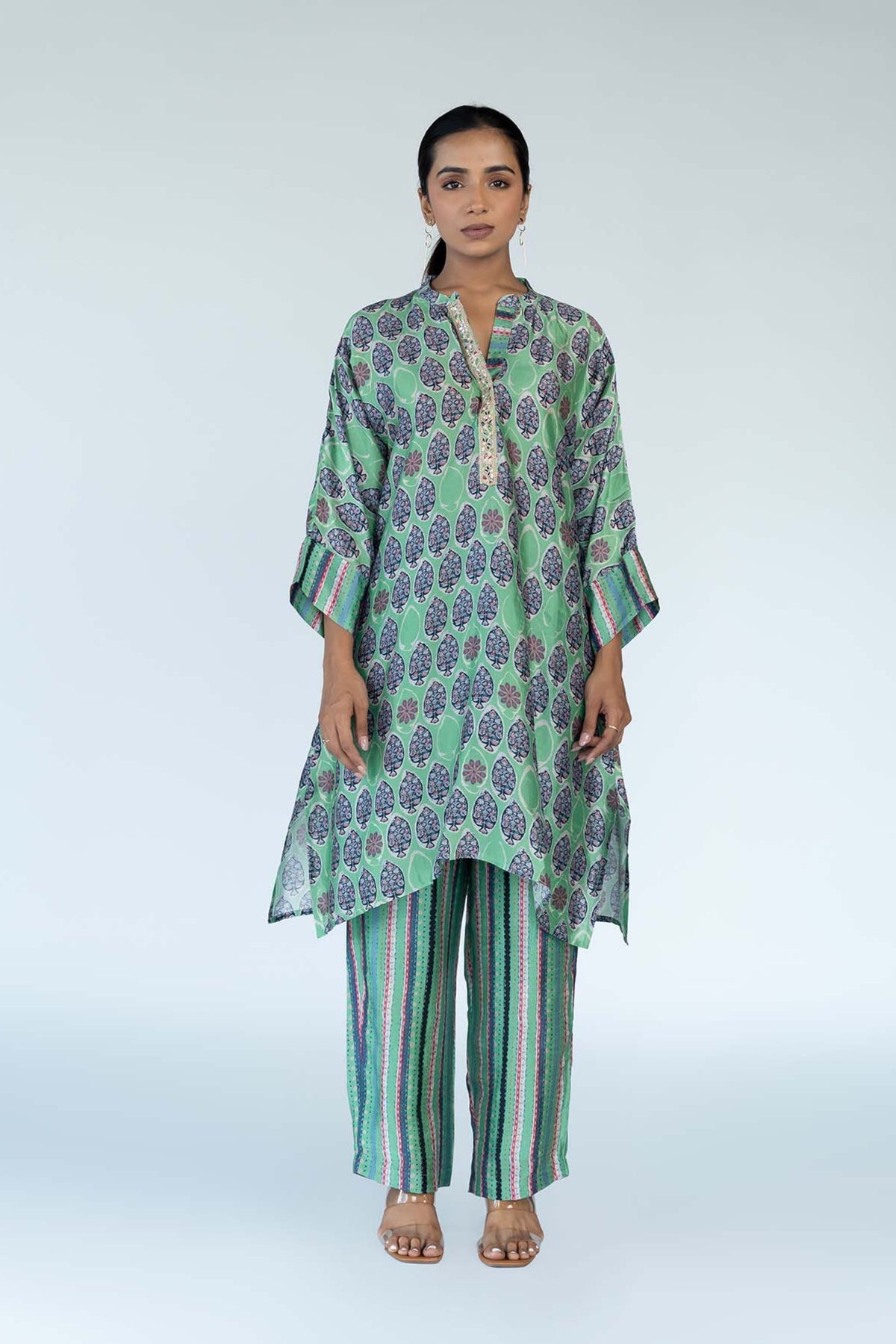 Green Coord Mughal Boota Set (2 pc)