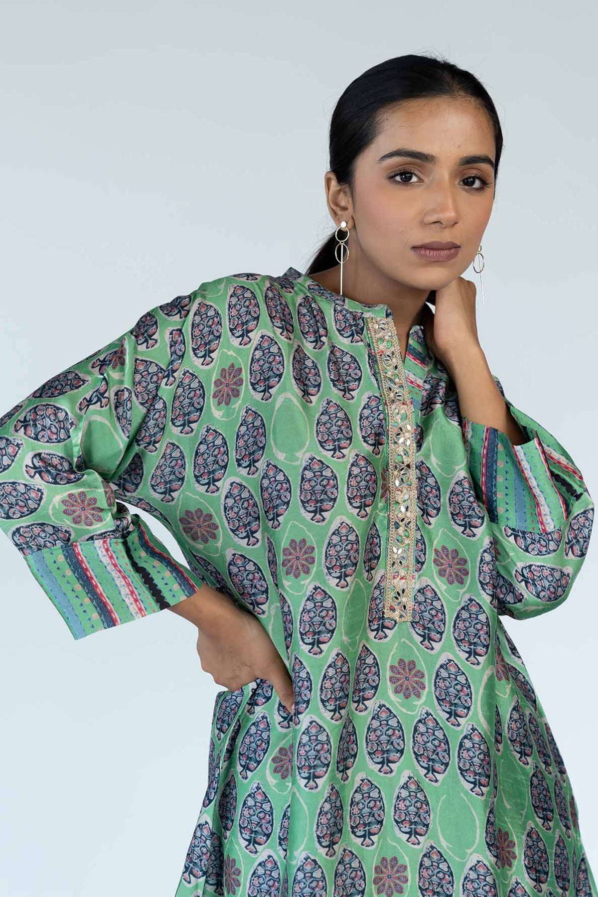 Green Coord Mughal Boota Set (2 pc)