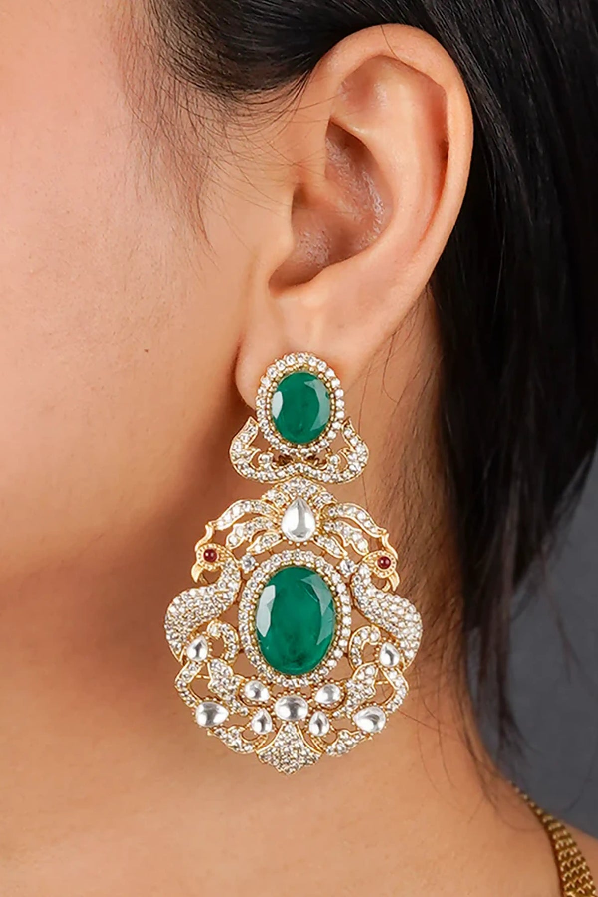 Moissanite Necklace Set in Green Color
