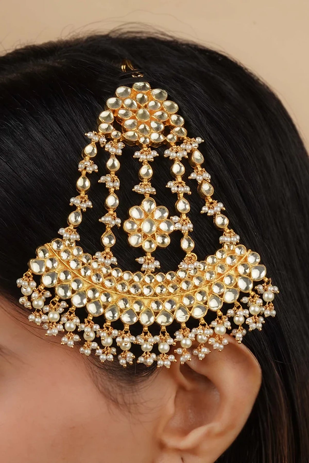 White Color Jadau Kundan Passa
