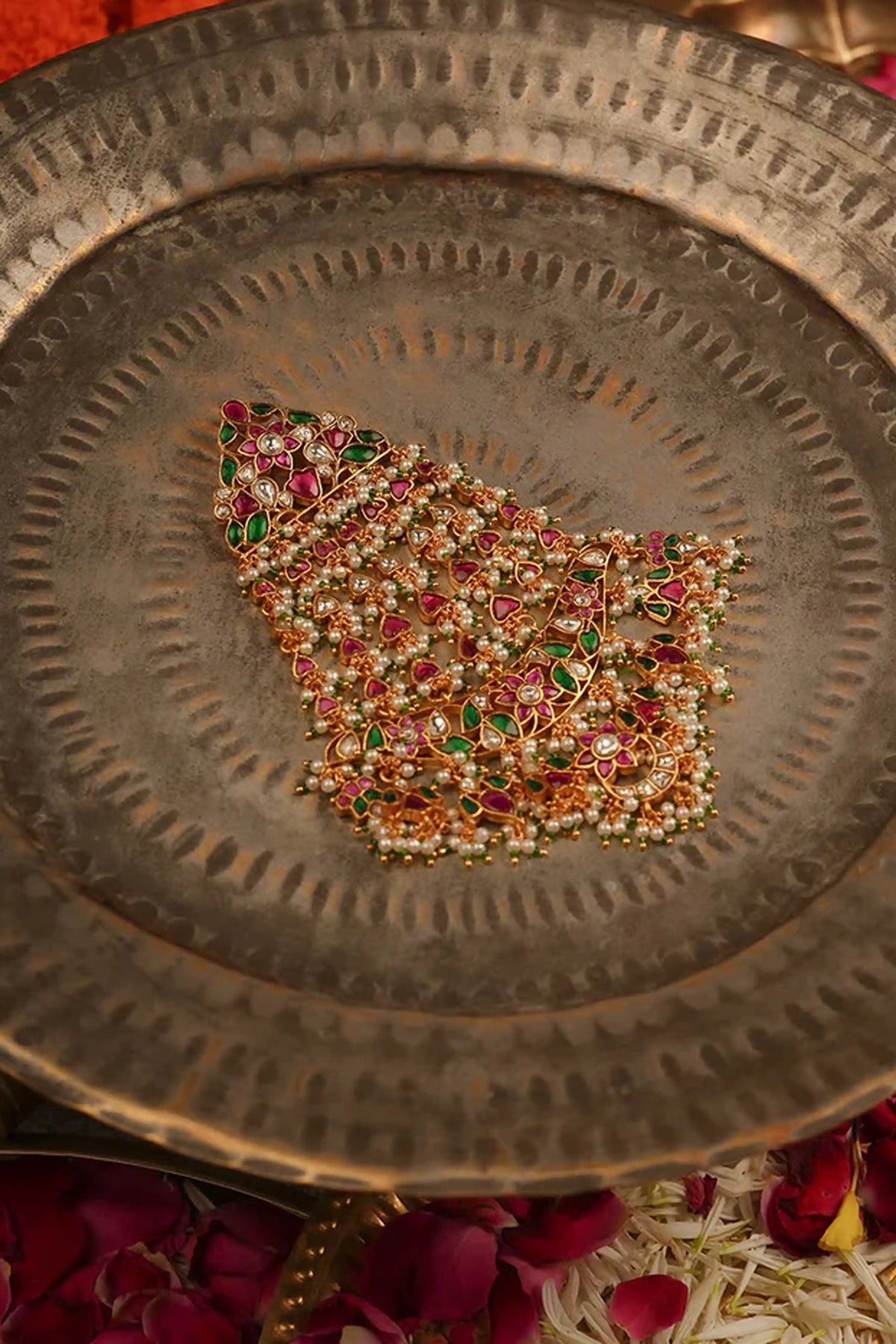 Jadau Kundan Passa in Multicolor