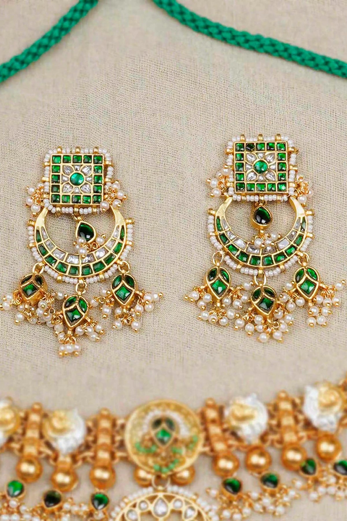 Green Color Gold Plated Mishr Necklace Set