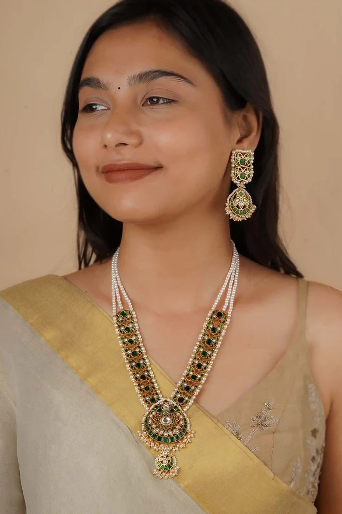 Green Gold Mishr Necklace Set