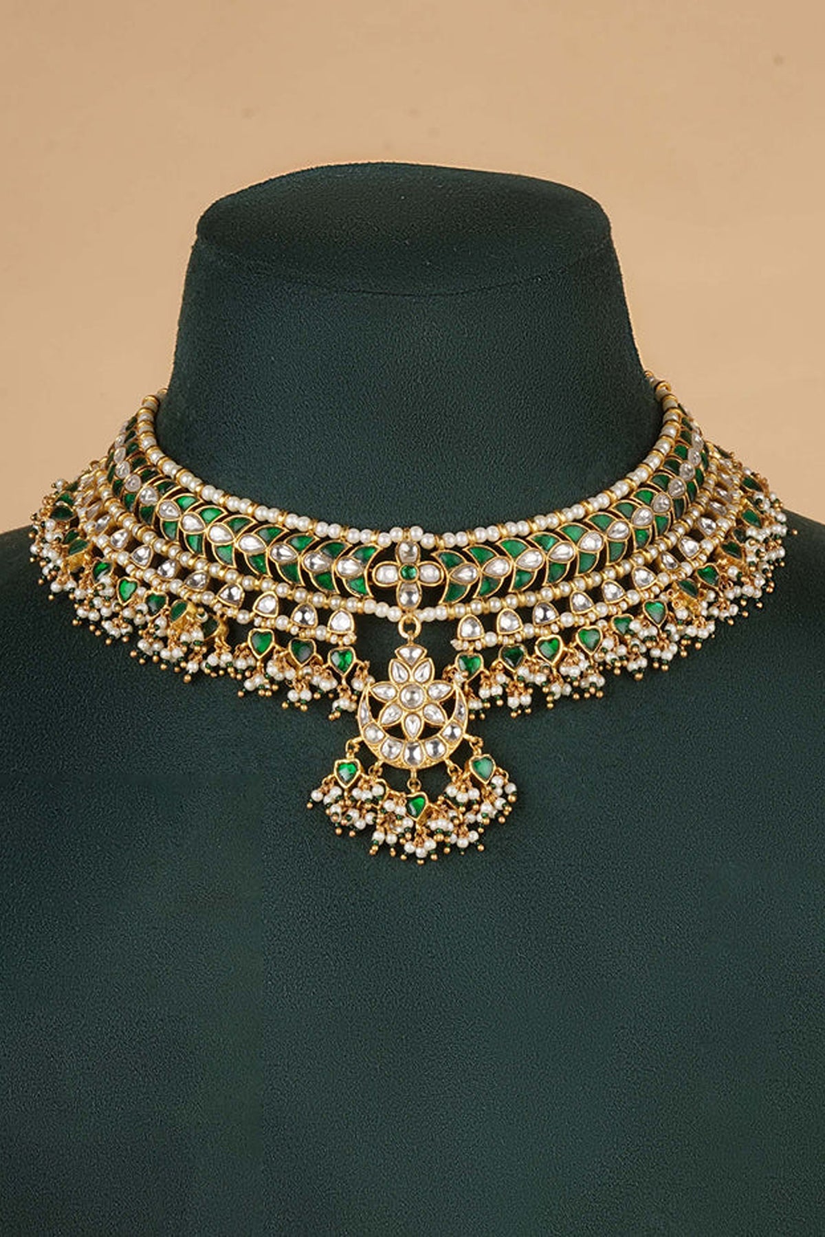 Green Jadau Kundan Necklace Set