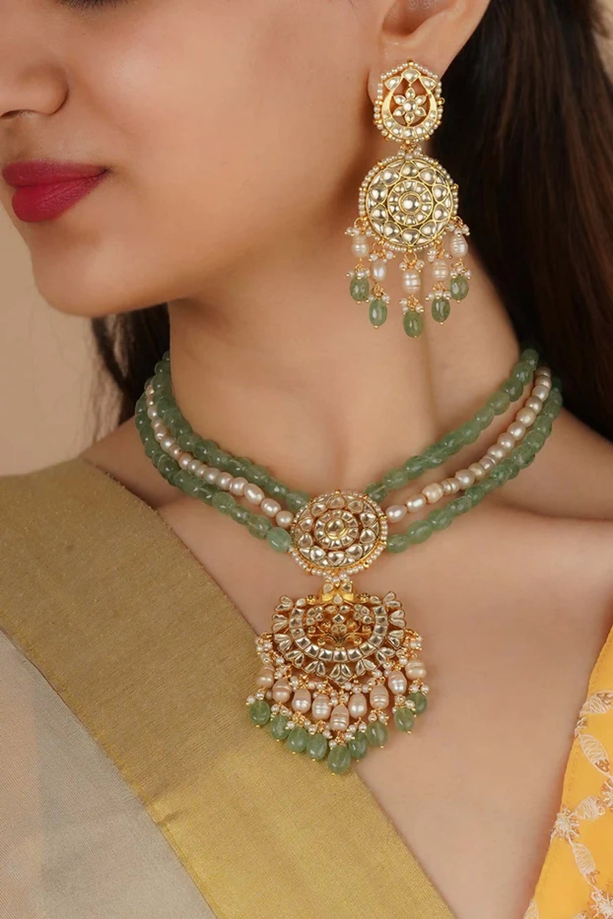 Green Jadau Kundan Necklace Set