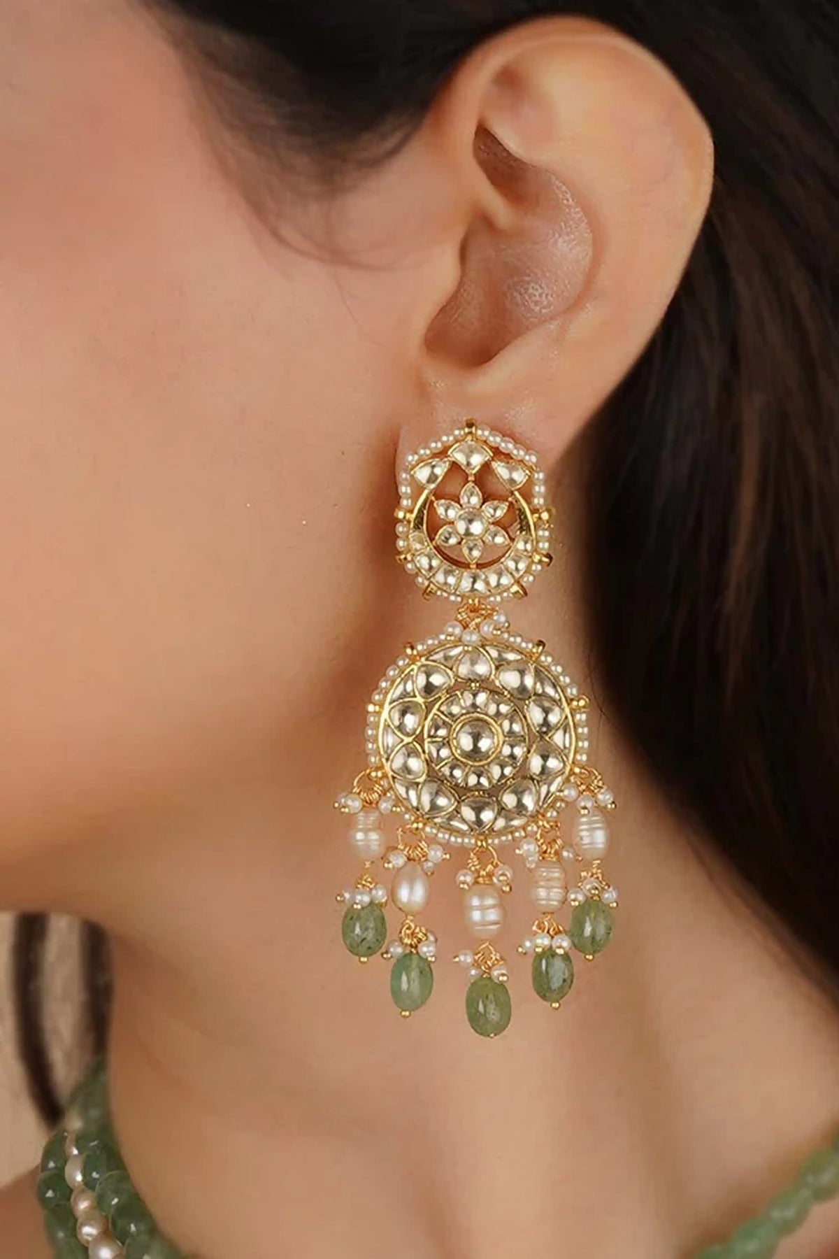 Green Jadau Kundan Necklace Set