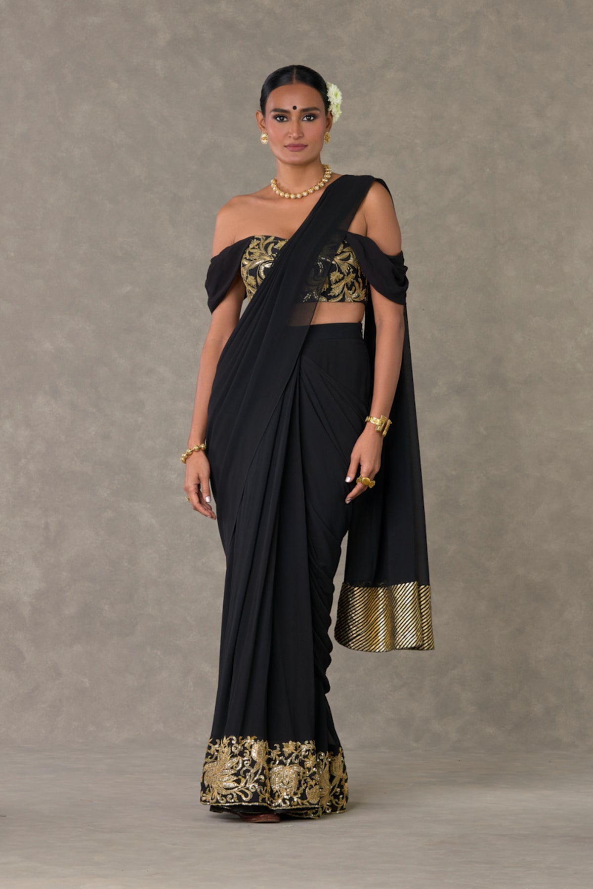 Black &#39;Neel- Kamal&#39; Corset Saree