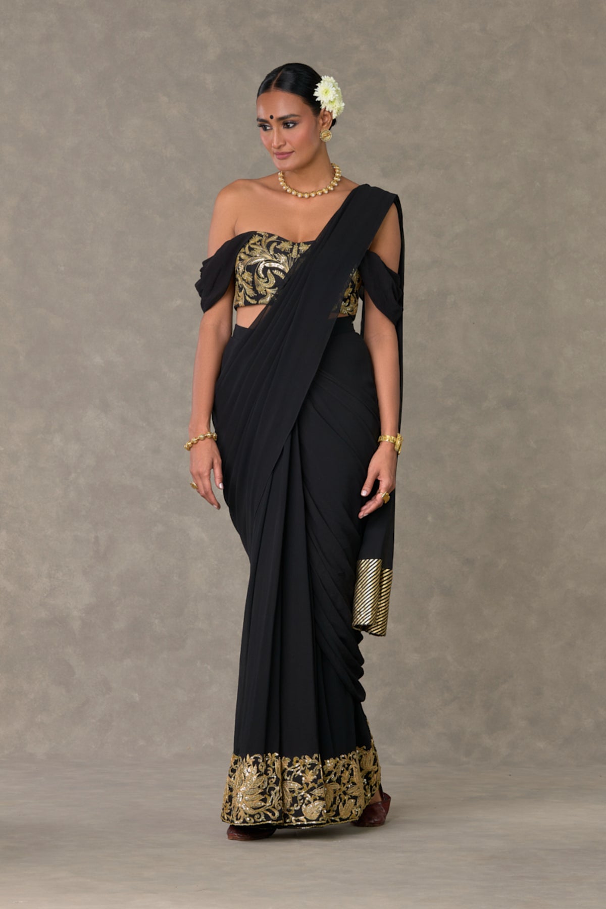 Black &#39;Neel- Kamal&#39; Corset Saree