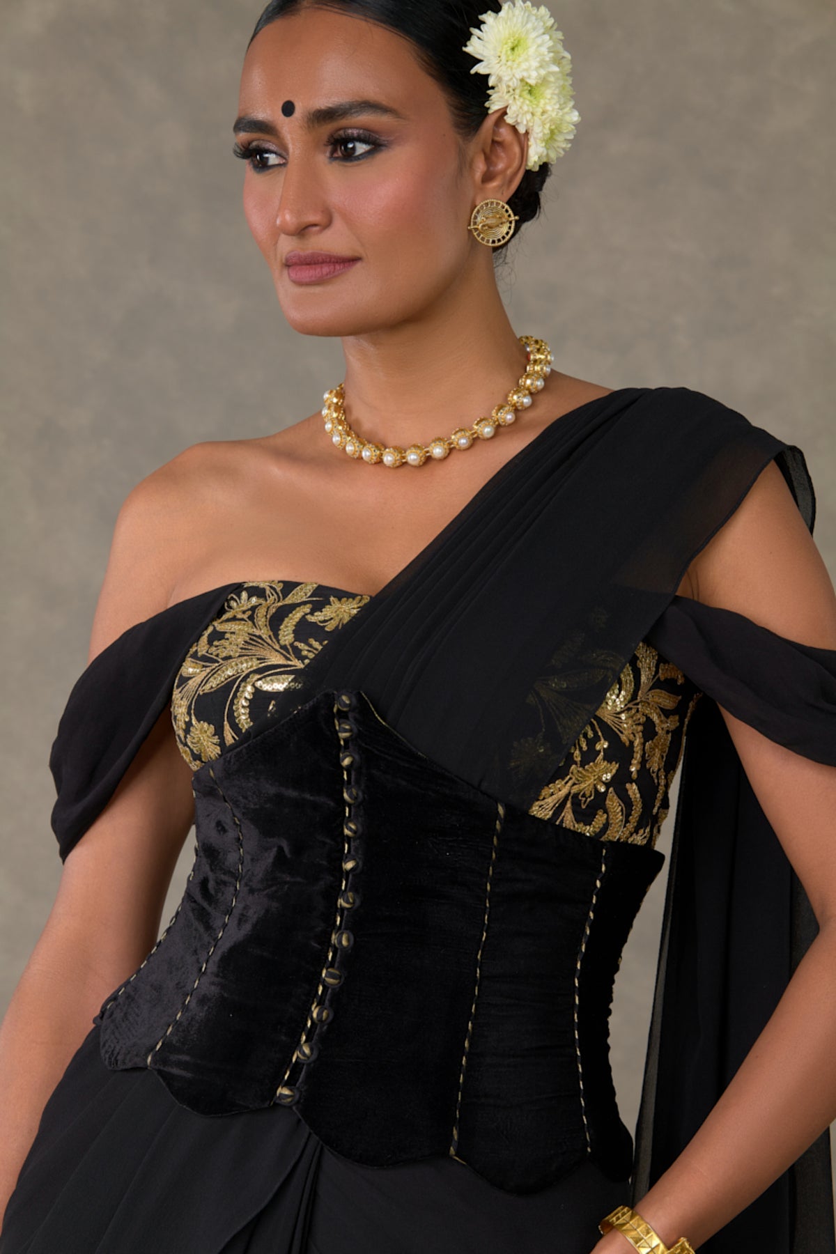 Black &#39;Neel- Kamal&#39; Corset Saree