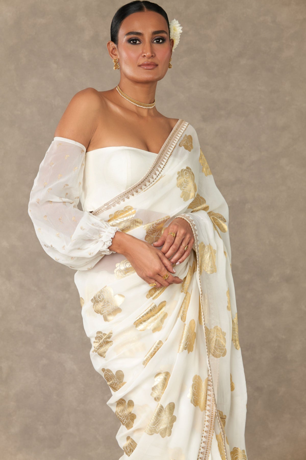 Ivory &#39;gulaab&#39; Saree