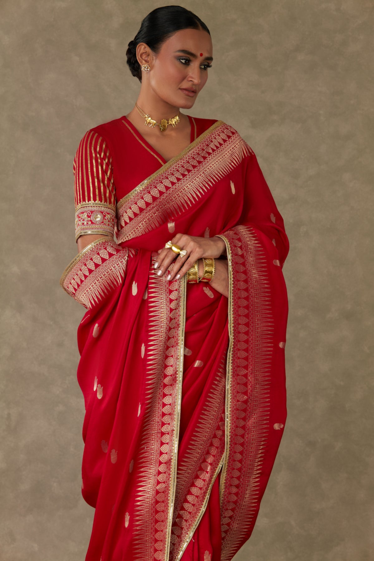 Red Haath Phool Saree