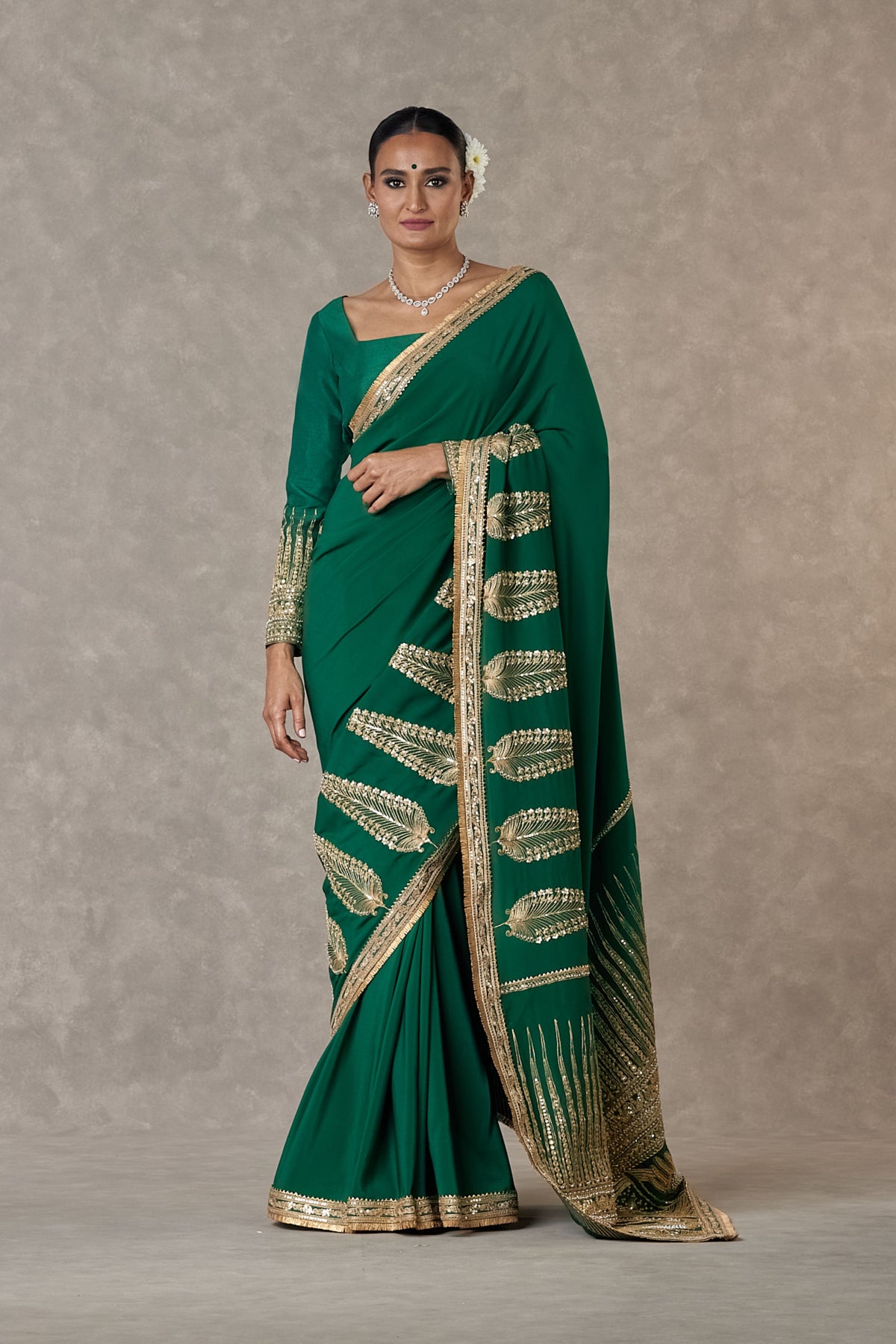 Dark Green &#39;son-patti&#39; Saree