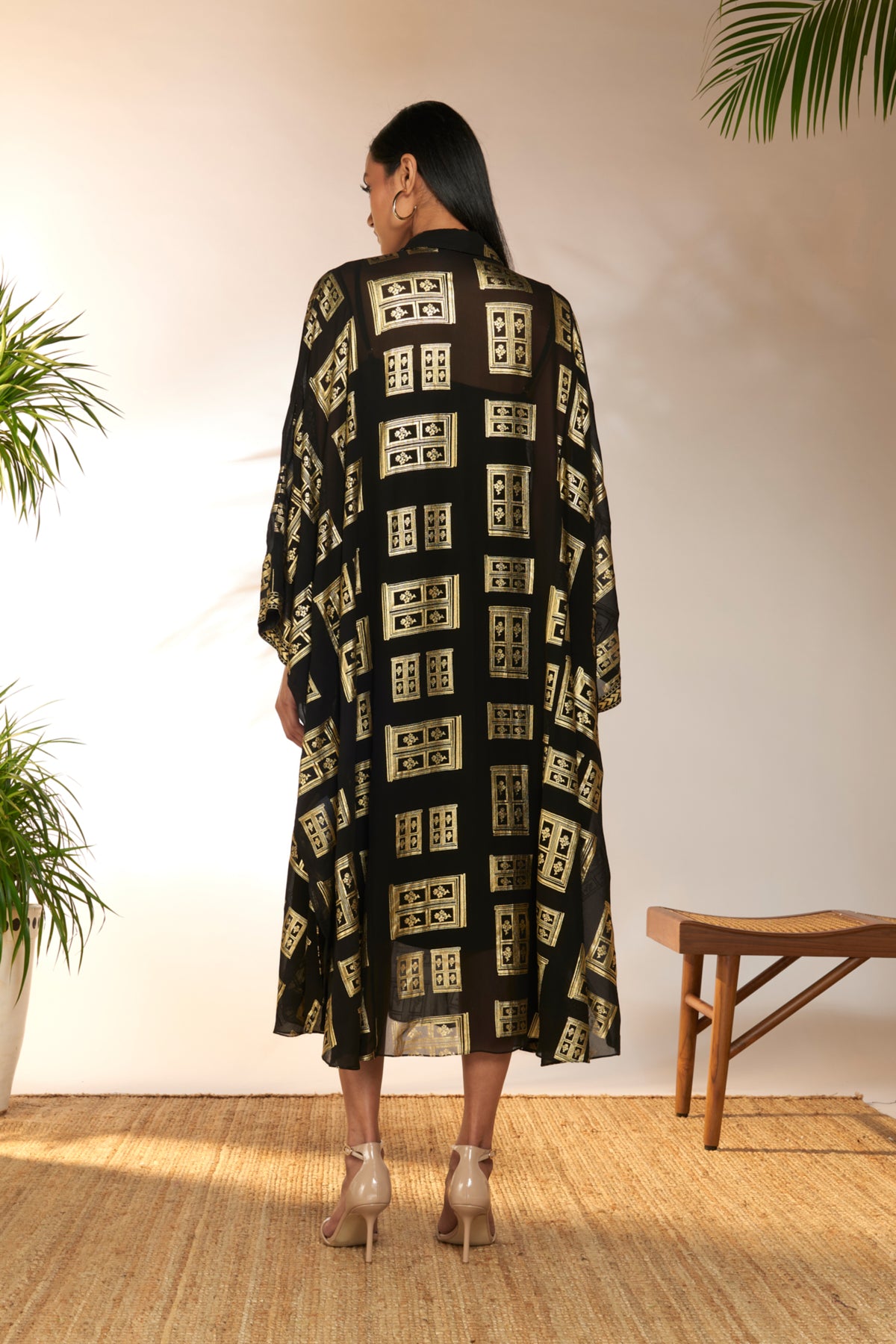 Black Open Doors Foil Collar Kaftan