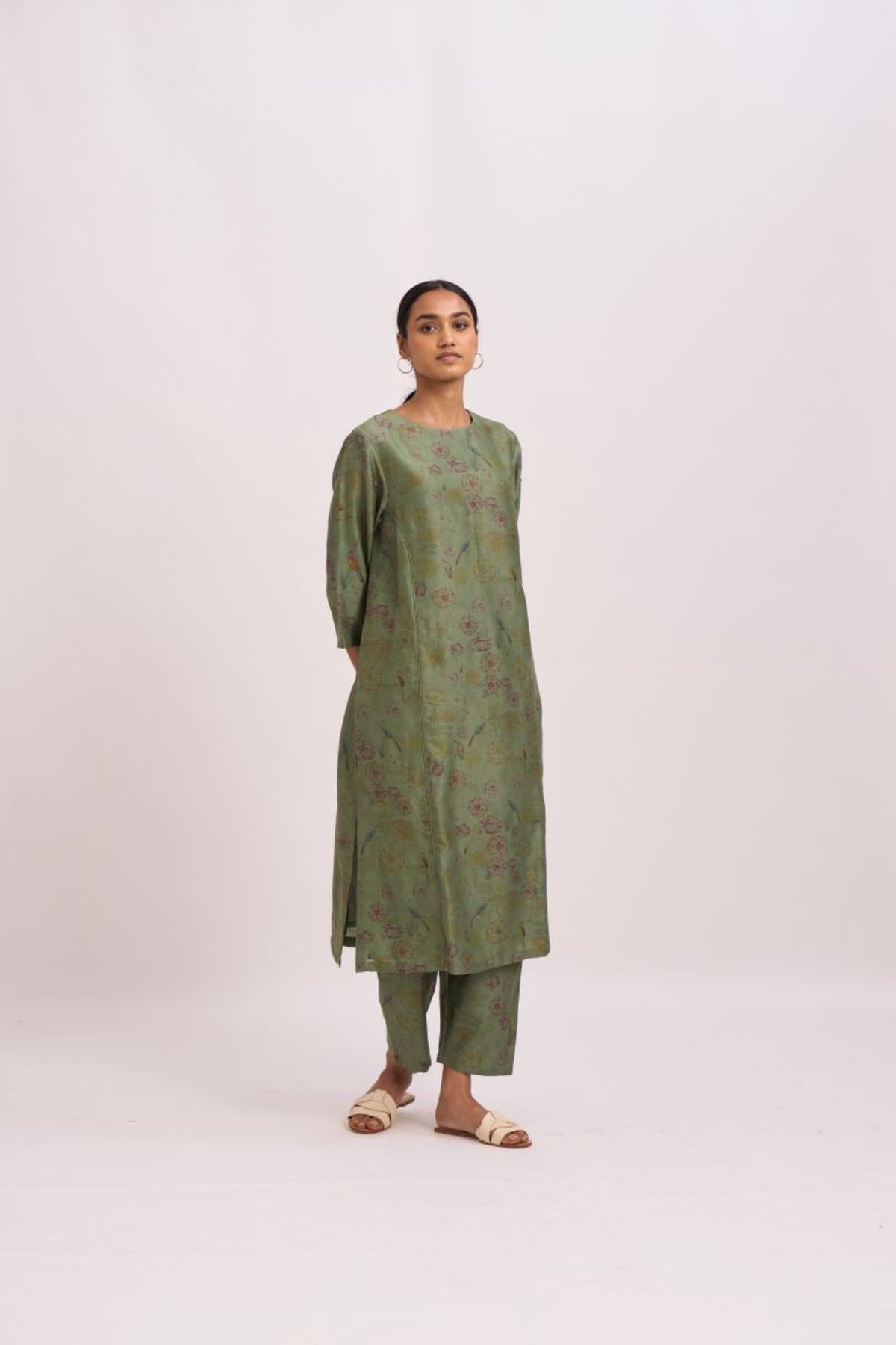 Mridul kurta set in green
