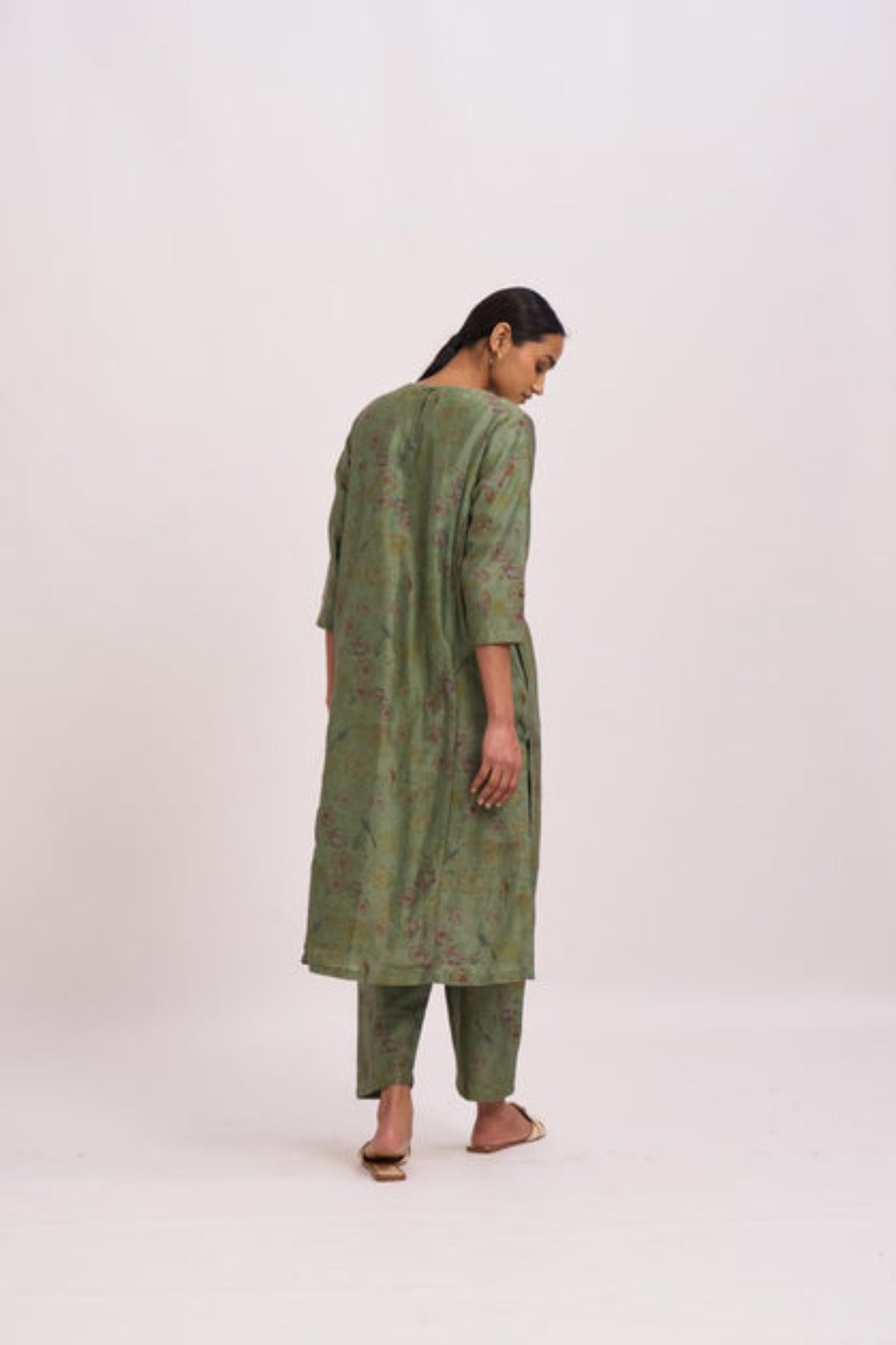 Mridul kurta set in green
