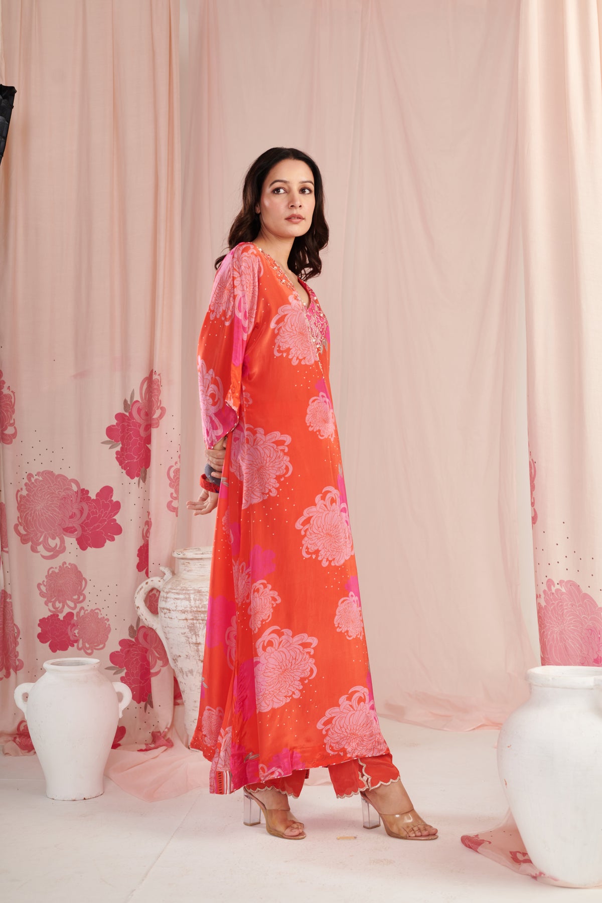 Exquisite Red Bloom Set