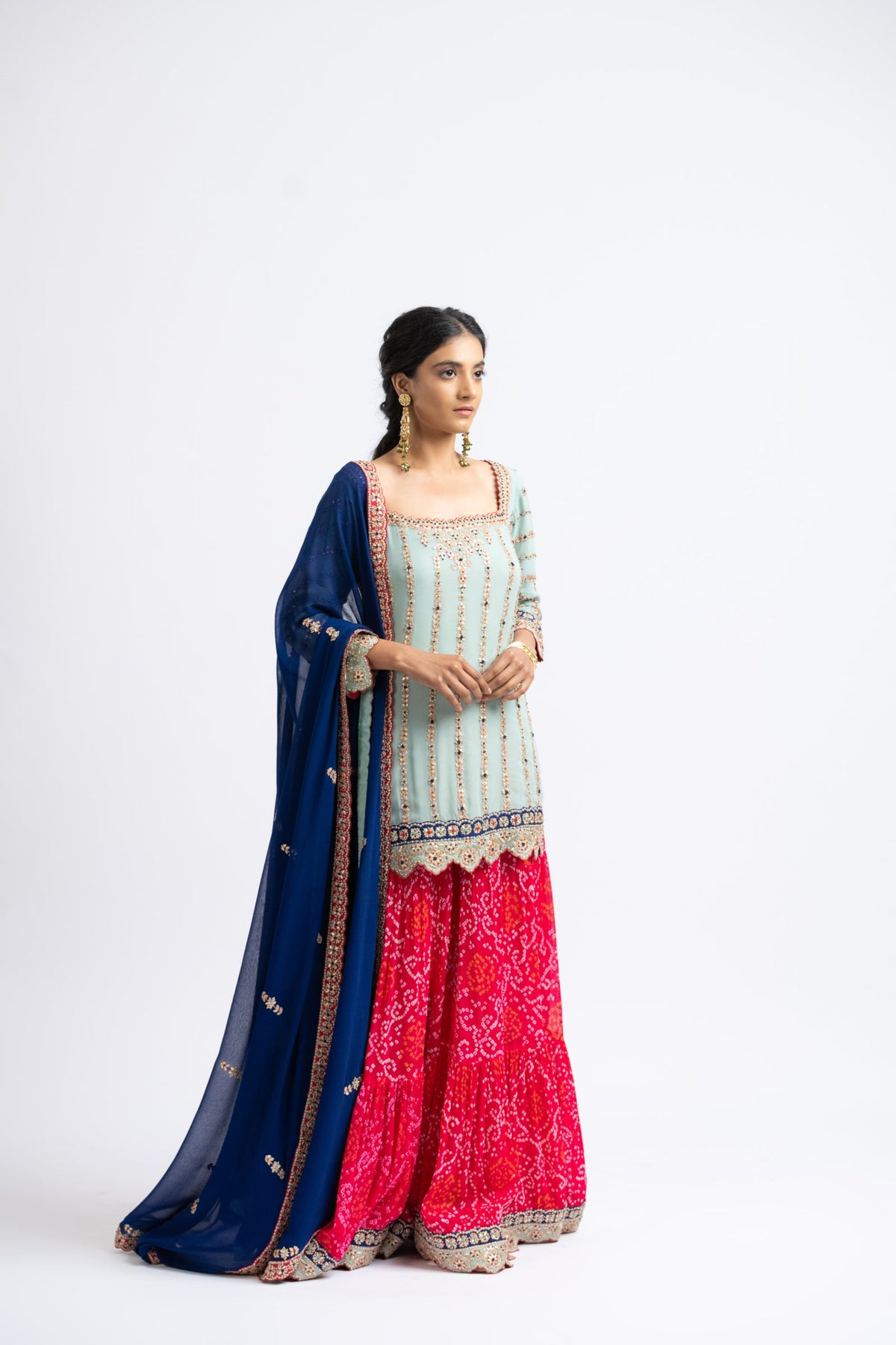 Bhandhej Sharara Set