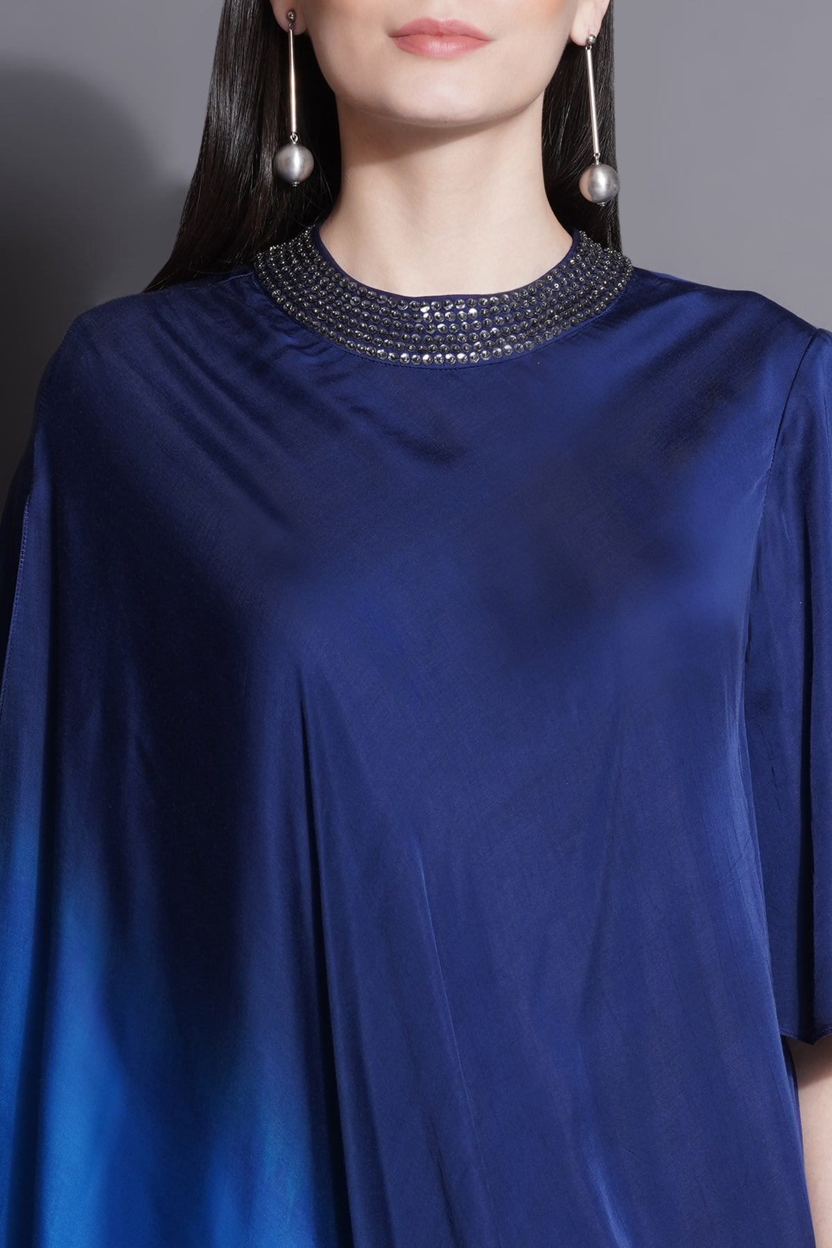 Asymmetric Draped Coordinated Set