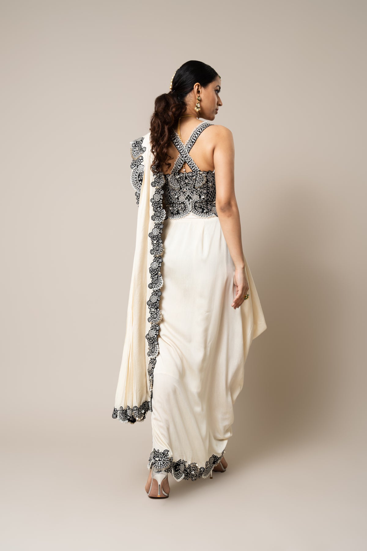 Off-white &amp; Black Pre-draped Sari Set