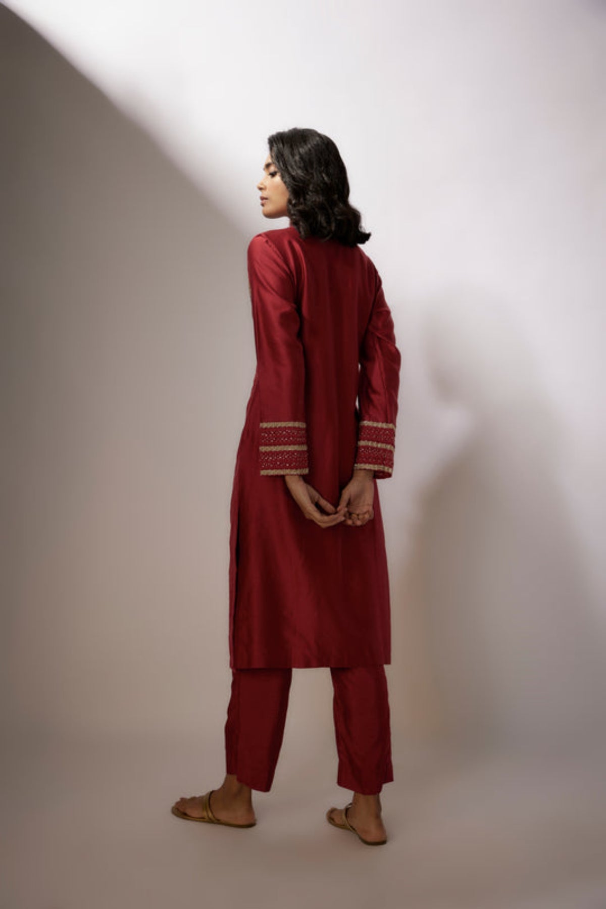 Maroon Embroidered Stright Kurta Set
