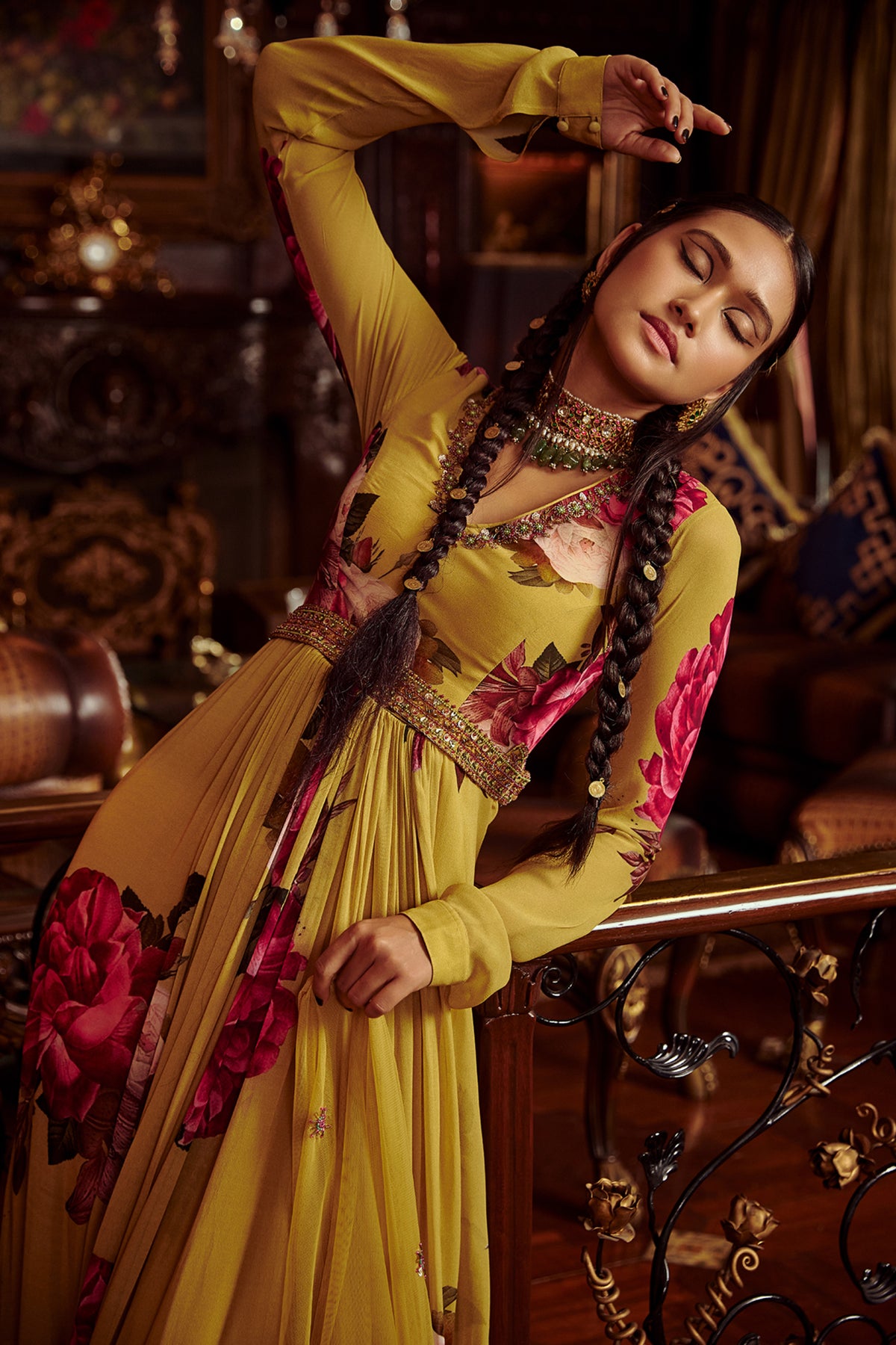 Nadira anarkali set