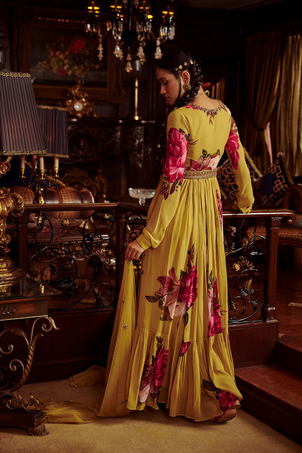Nadira anarkali set
