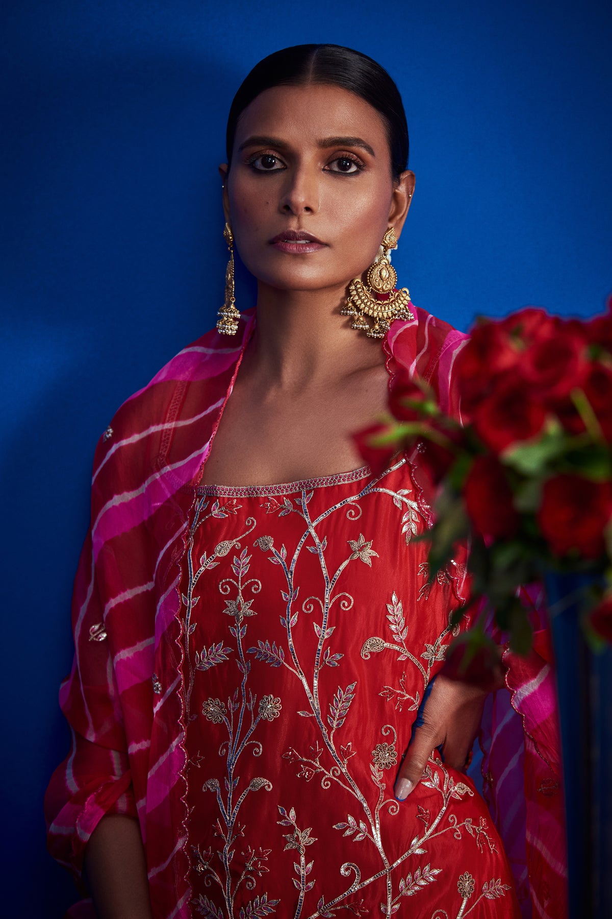 Red embroidered spaghetti kurta set